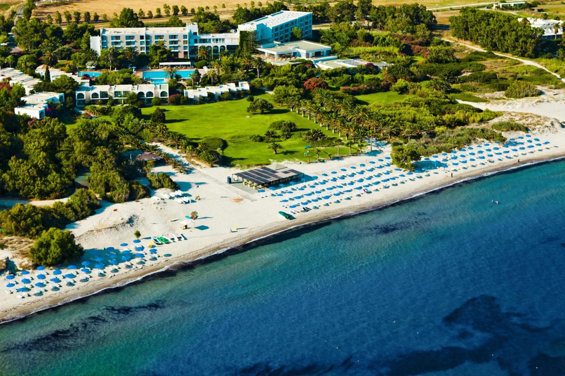 Caravia Beach Hotel - Photo 45