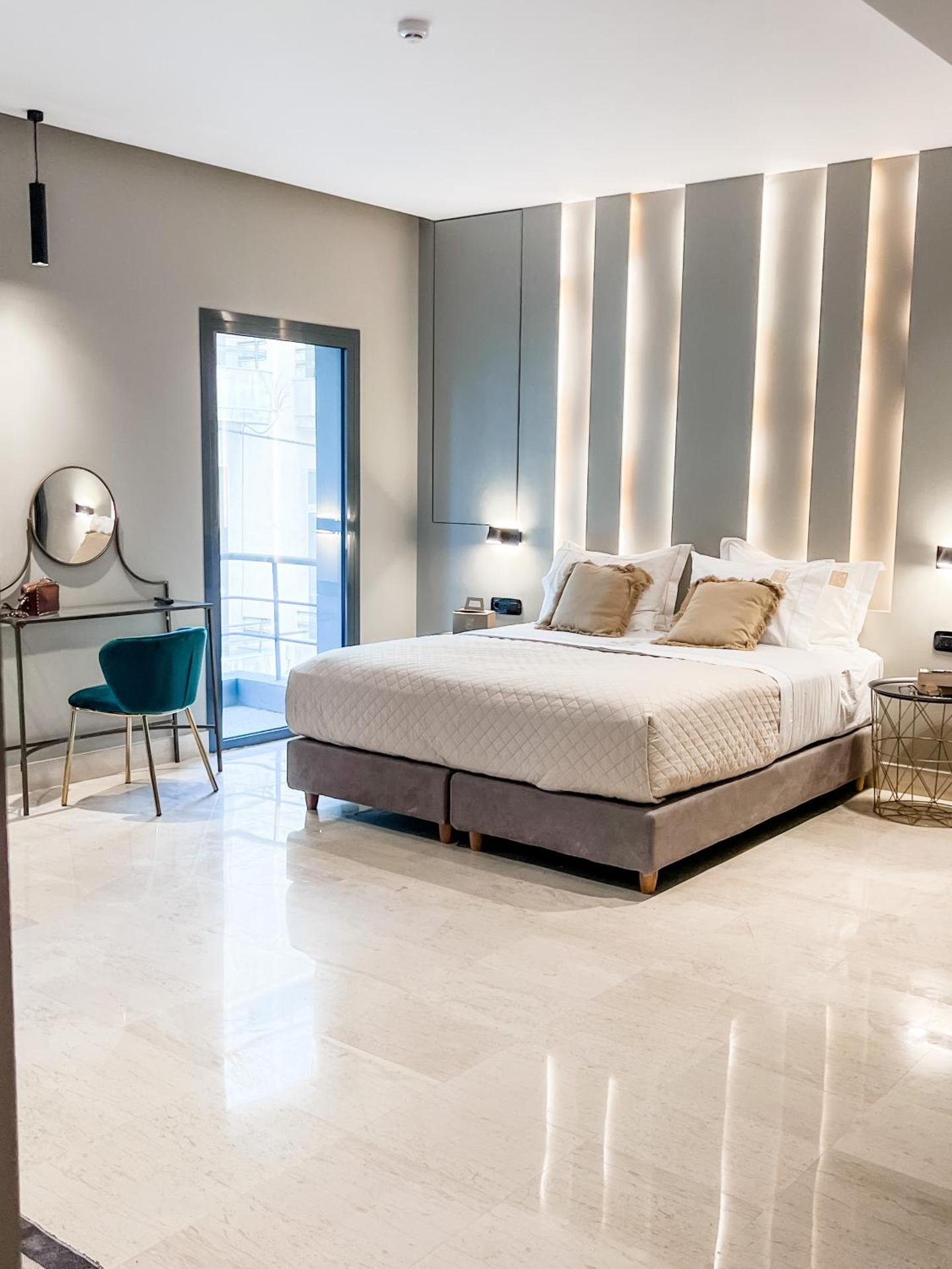 Royalty Suites Psyrri - Photo 82