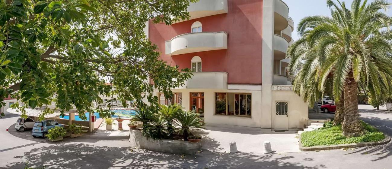 Villa Dei Misteri - Photo 17