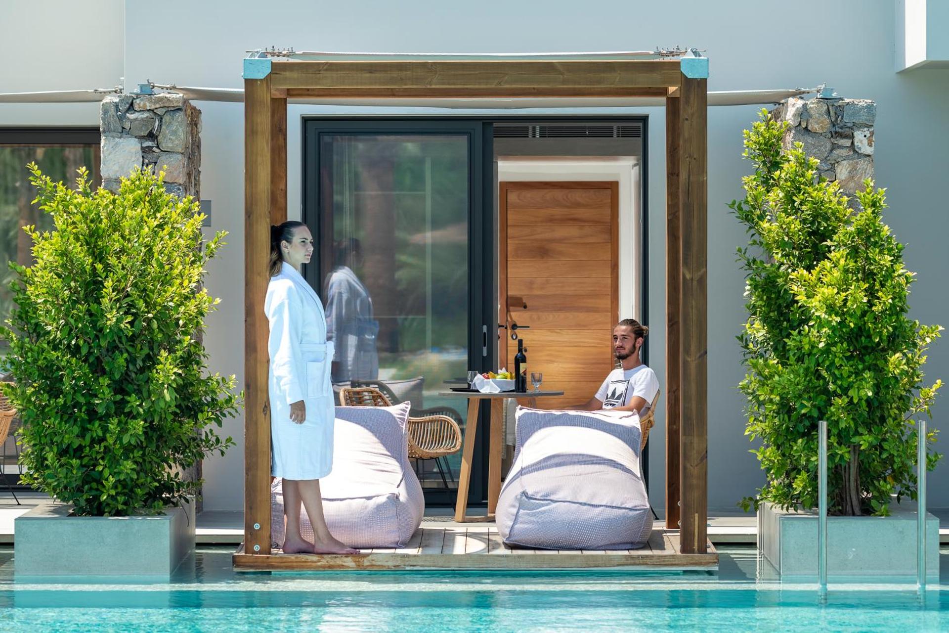 Caravia Beach Hotel - Photo 34