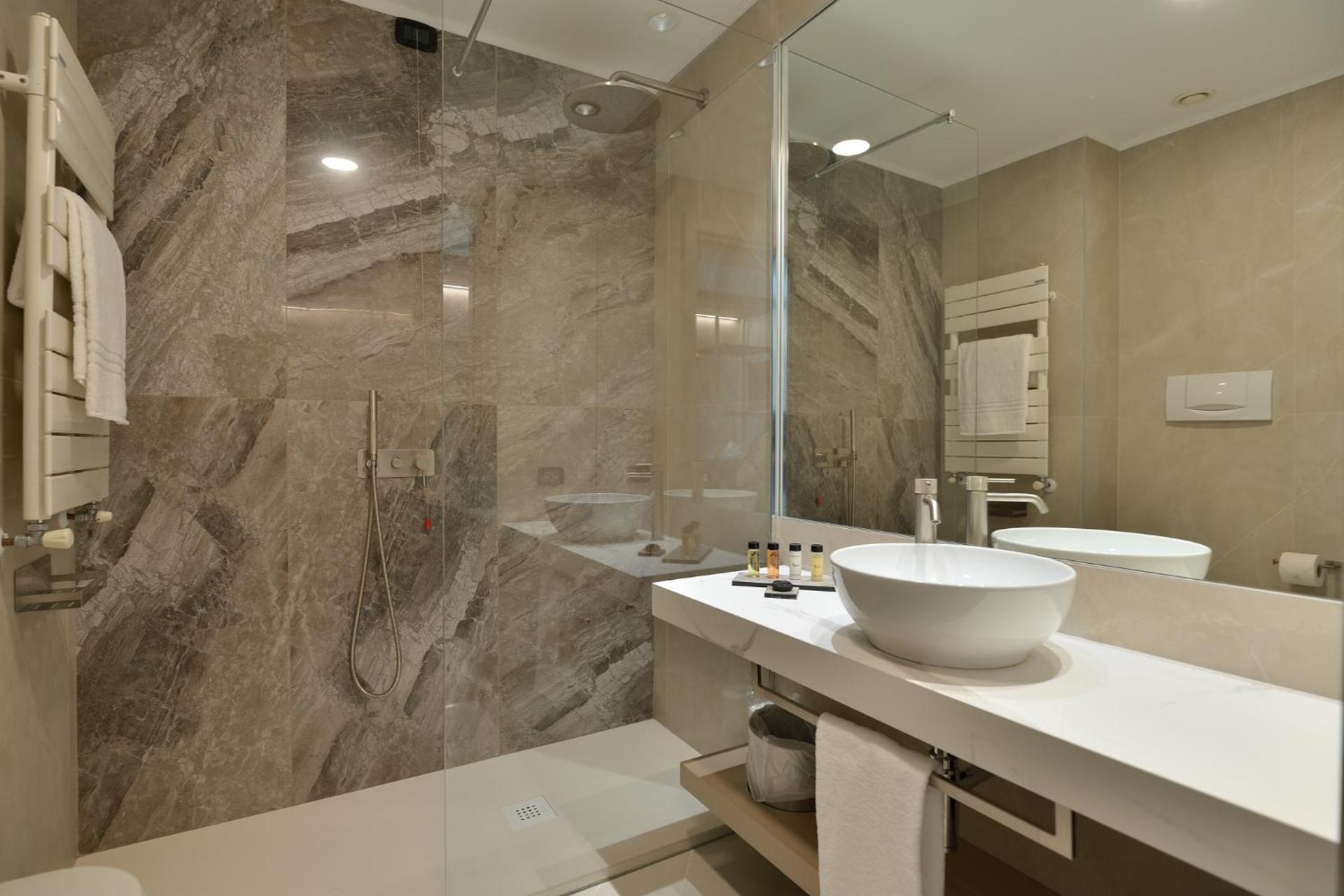 Agora' Palace Hotel - Photo 3