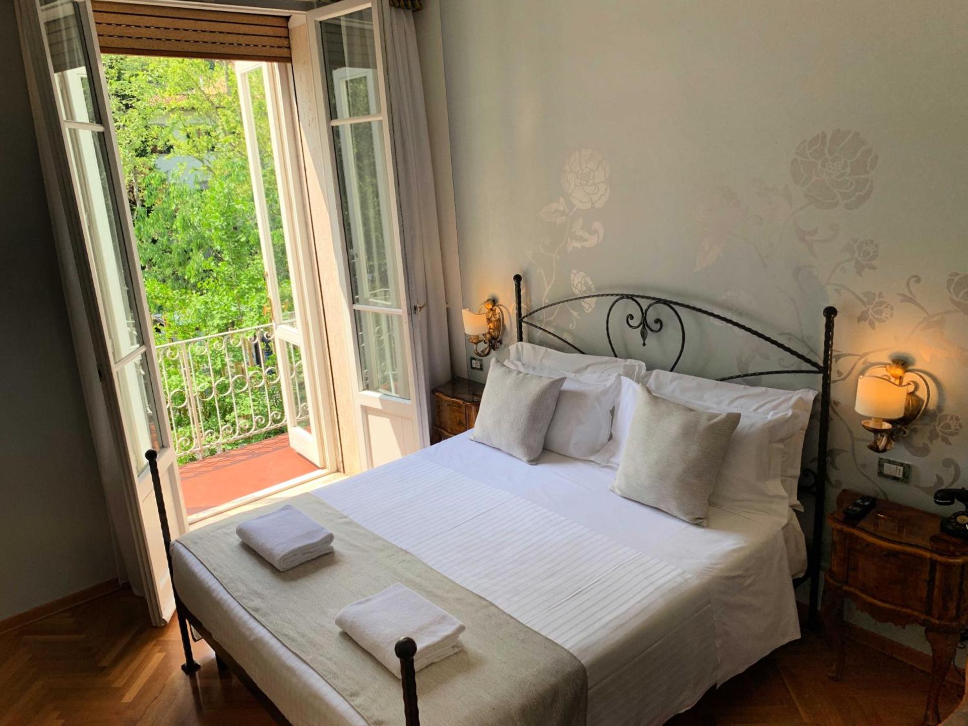 Double Room with Balcony