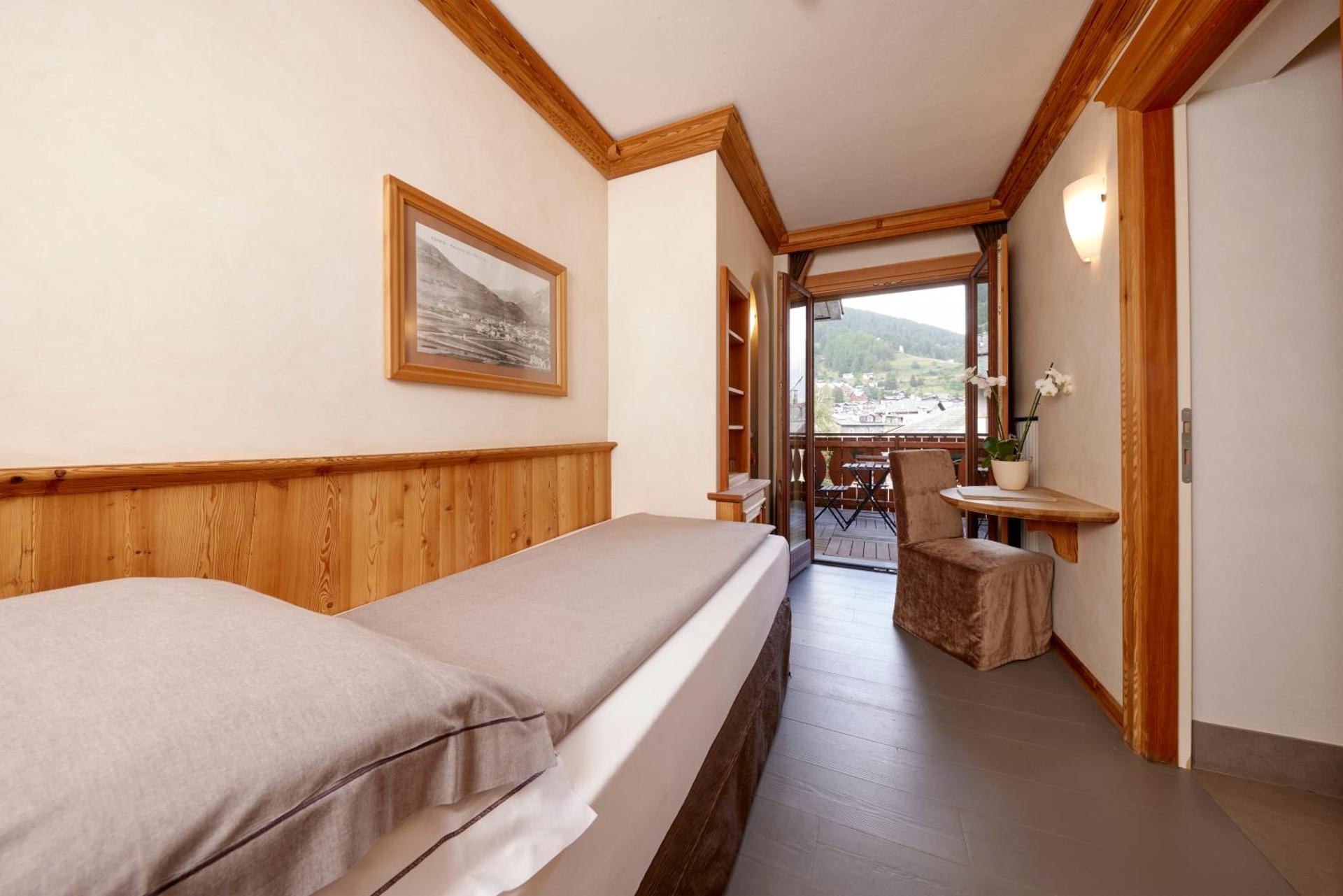 Hotel Rezia - Photo 29