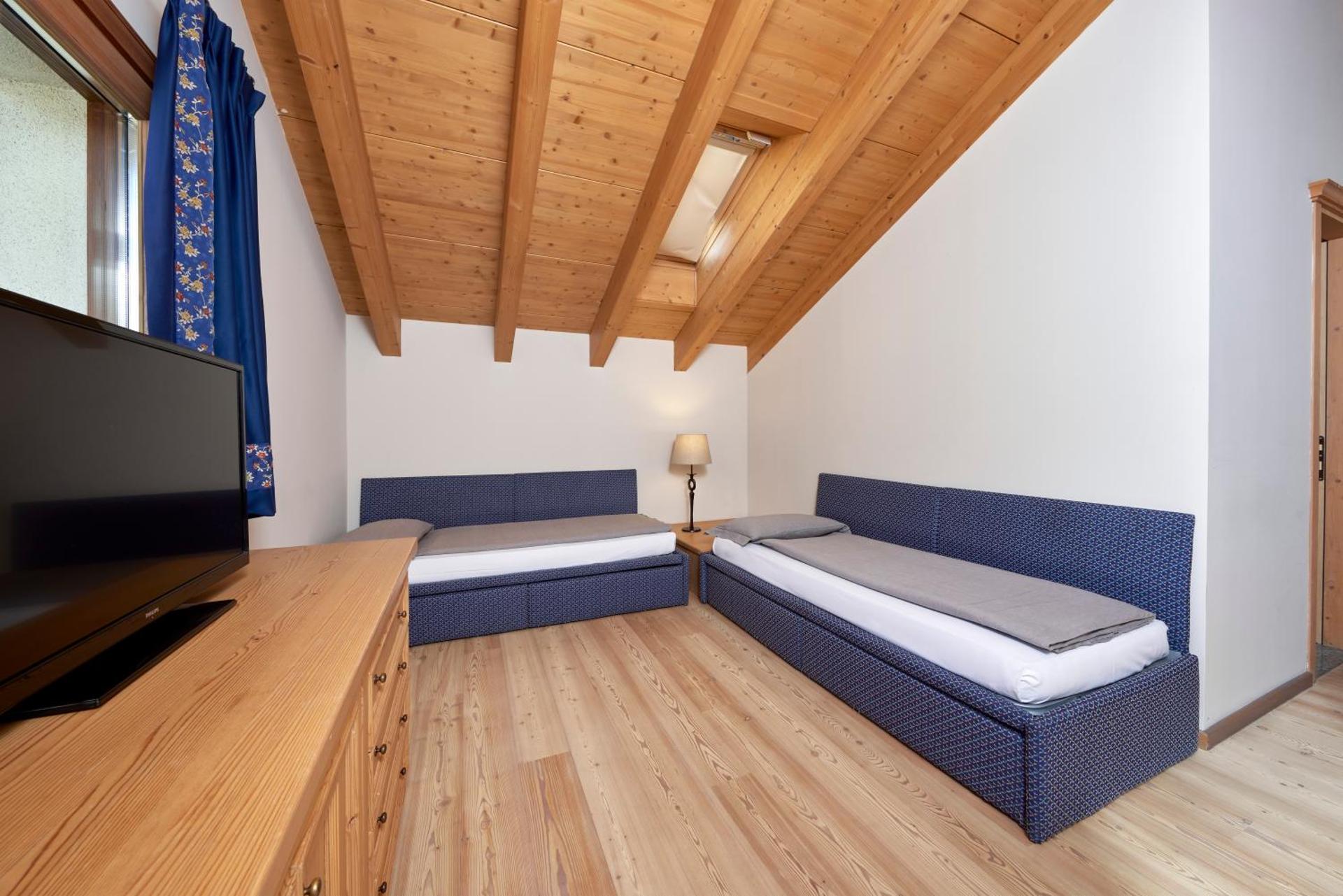 Hotel Rezia - Photo 64