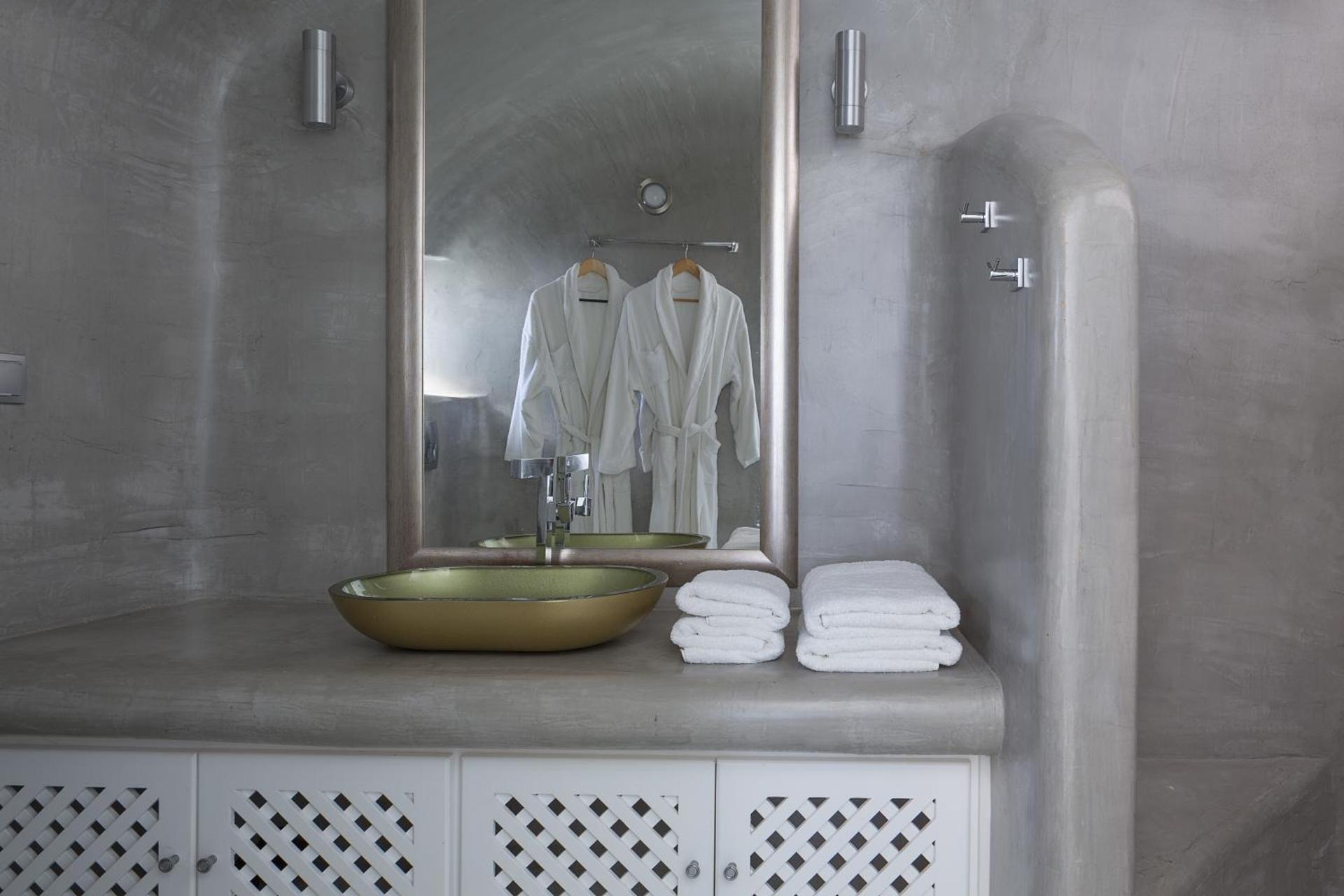 Pegasus Suites & Spa - Photo 24
