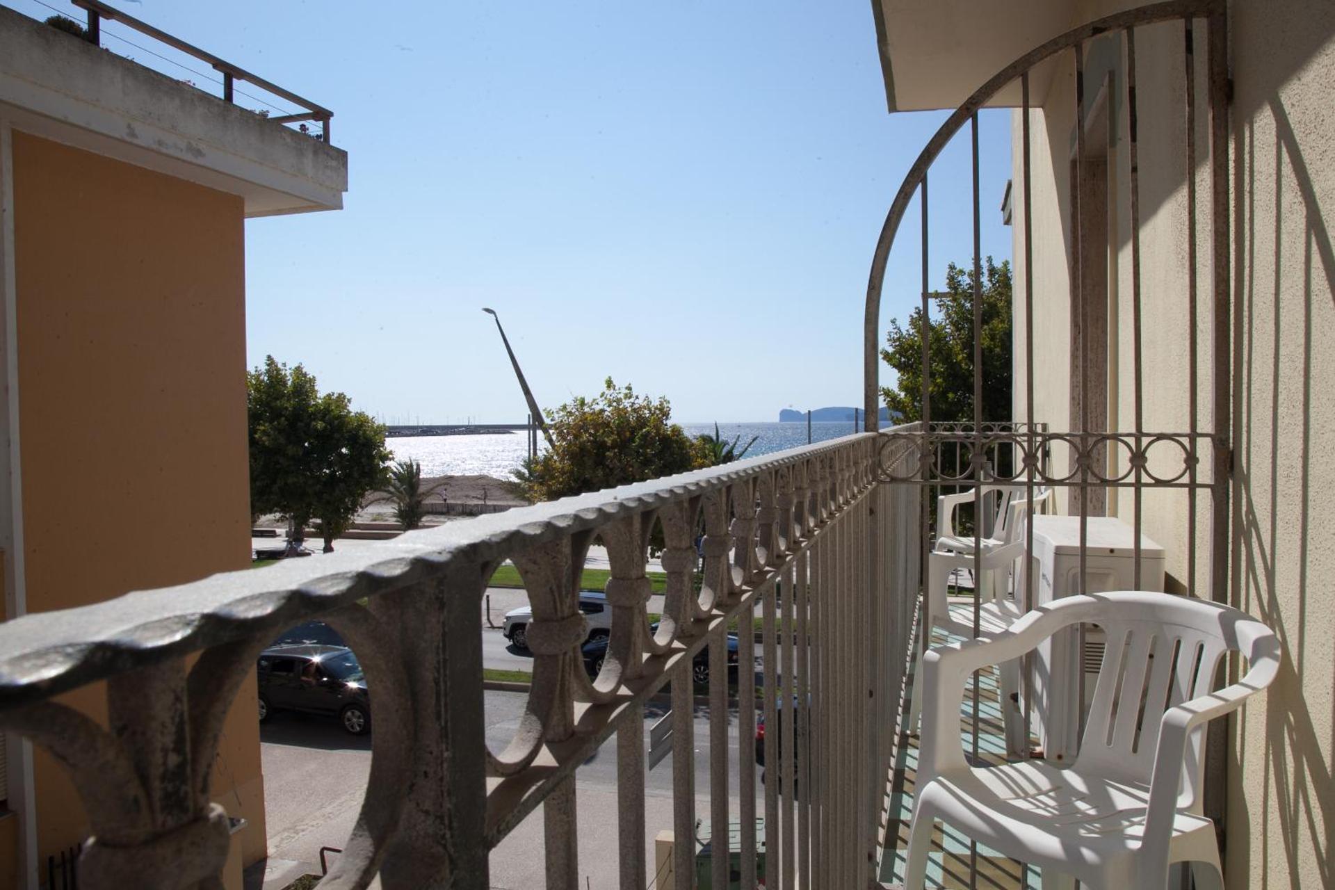 Hotel Il Gabbiano - Photo 4