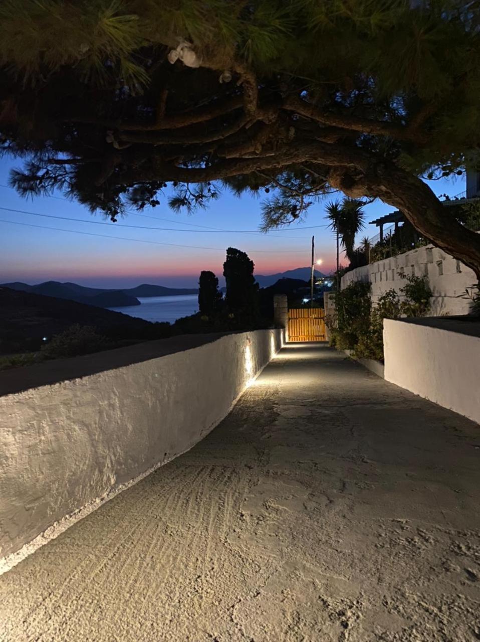 Haroto Suites - Photo 38