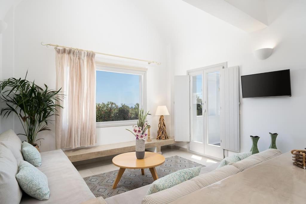 East Side Villa - Photo 53