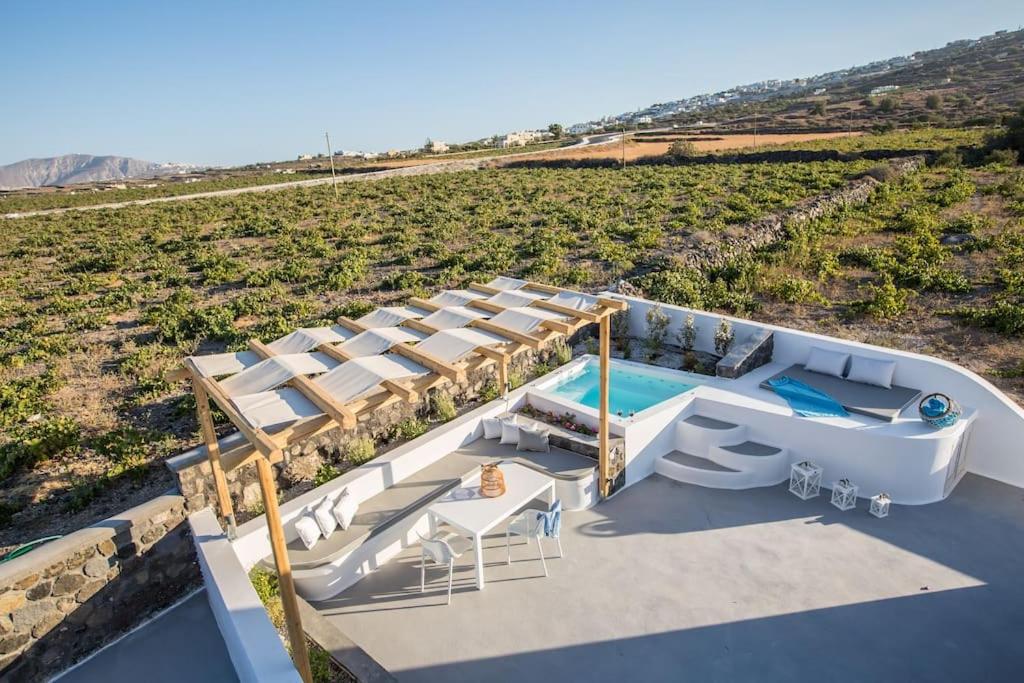 East Side Villa - Photo 39