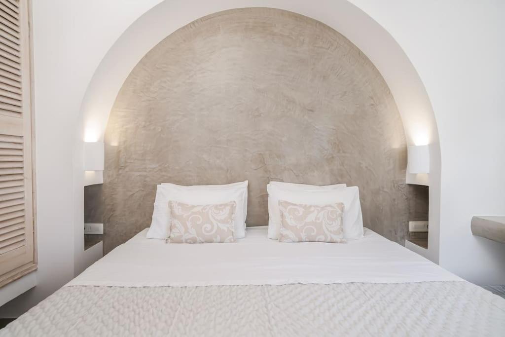 East Side Villa - Photo 11