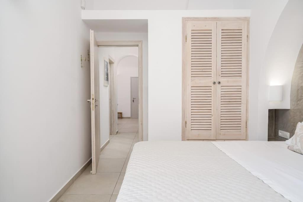 East Side Villa - Photo 10