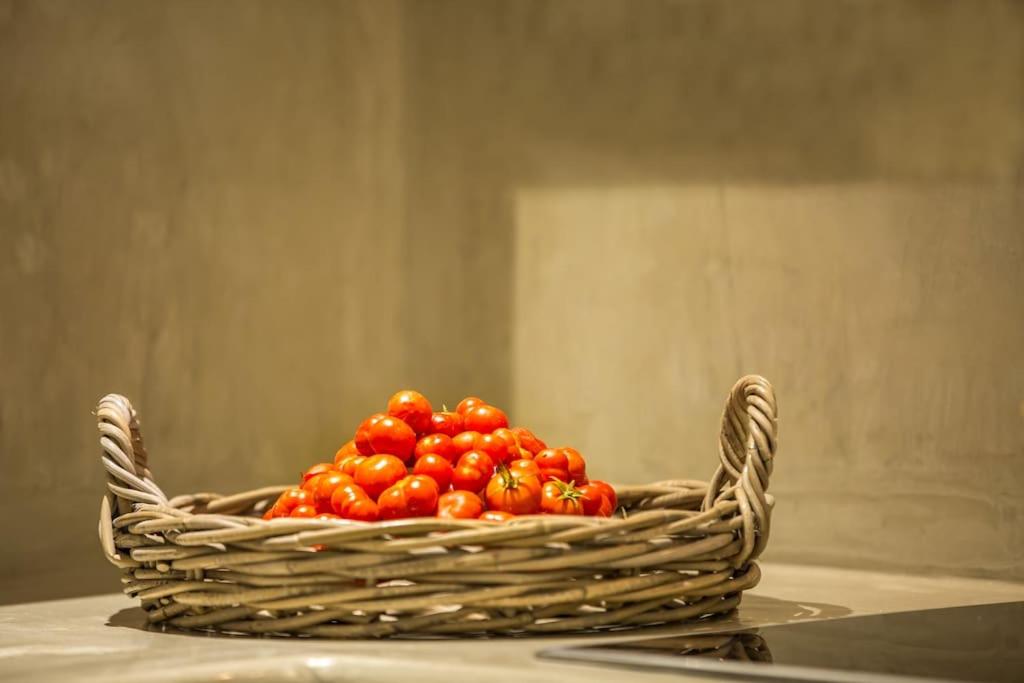 East Side Villa - Photo 23