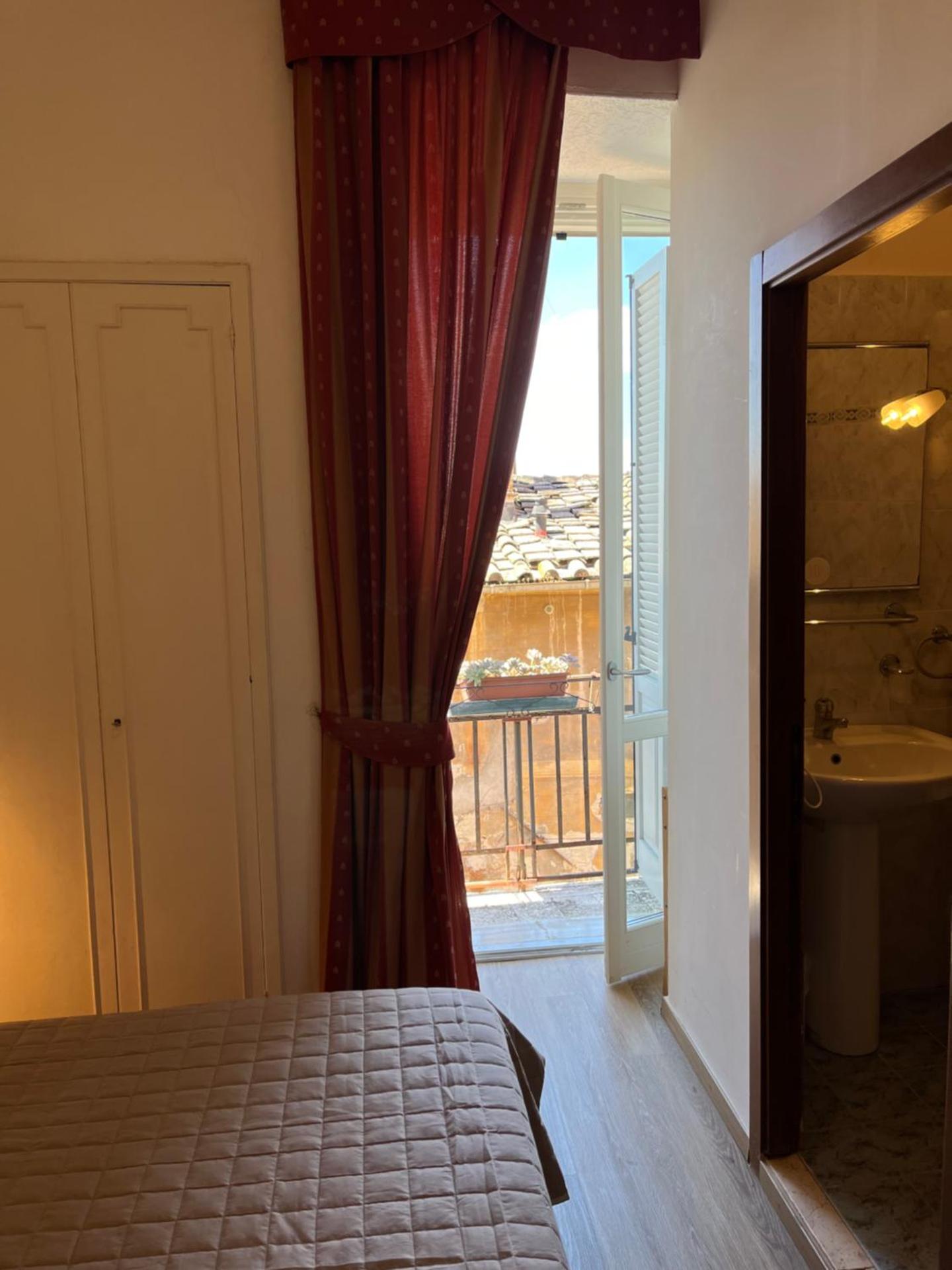 Hotel Umbria - Photo 43