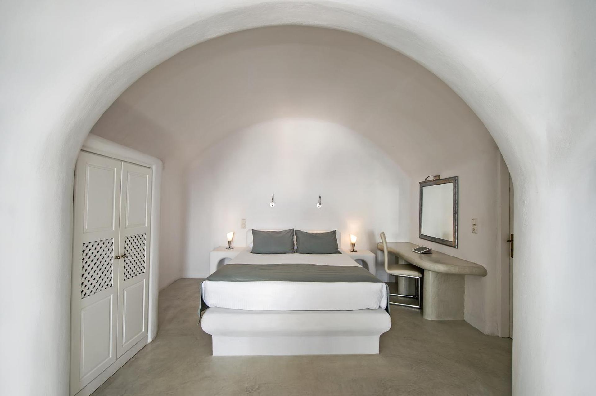 Pegasus Suites & Spa - Photo 26