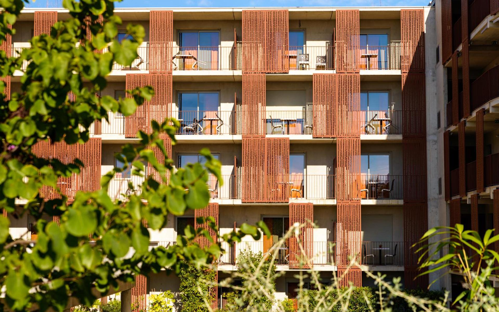 Lagrange Aparthotel Montpellier Millénaire - Photo 2