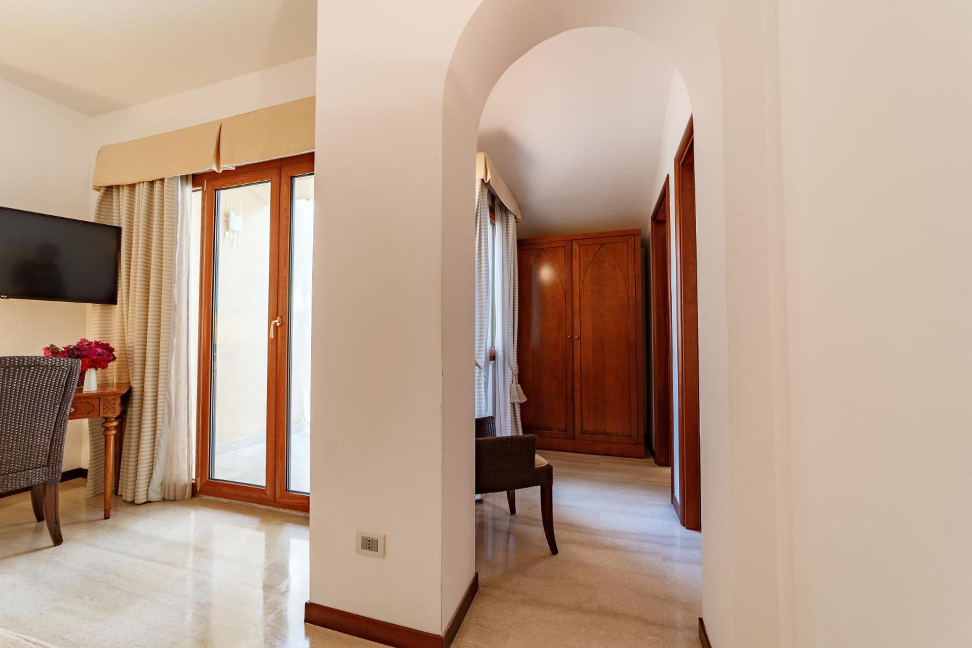 Alberi del Paradiso - Photo 76