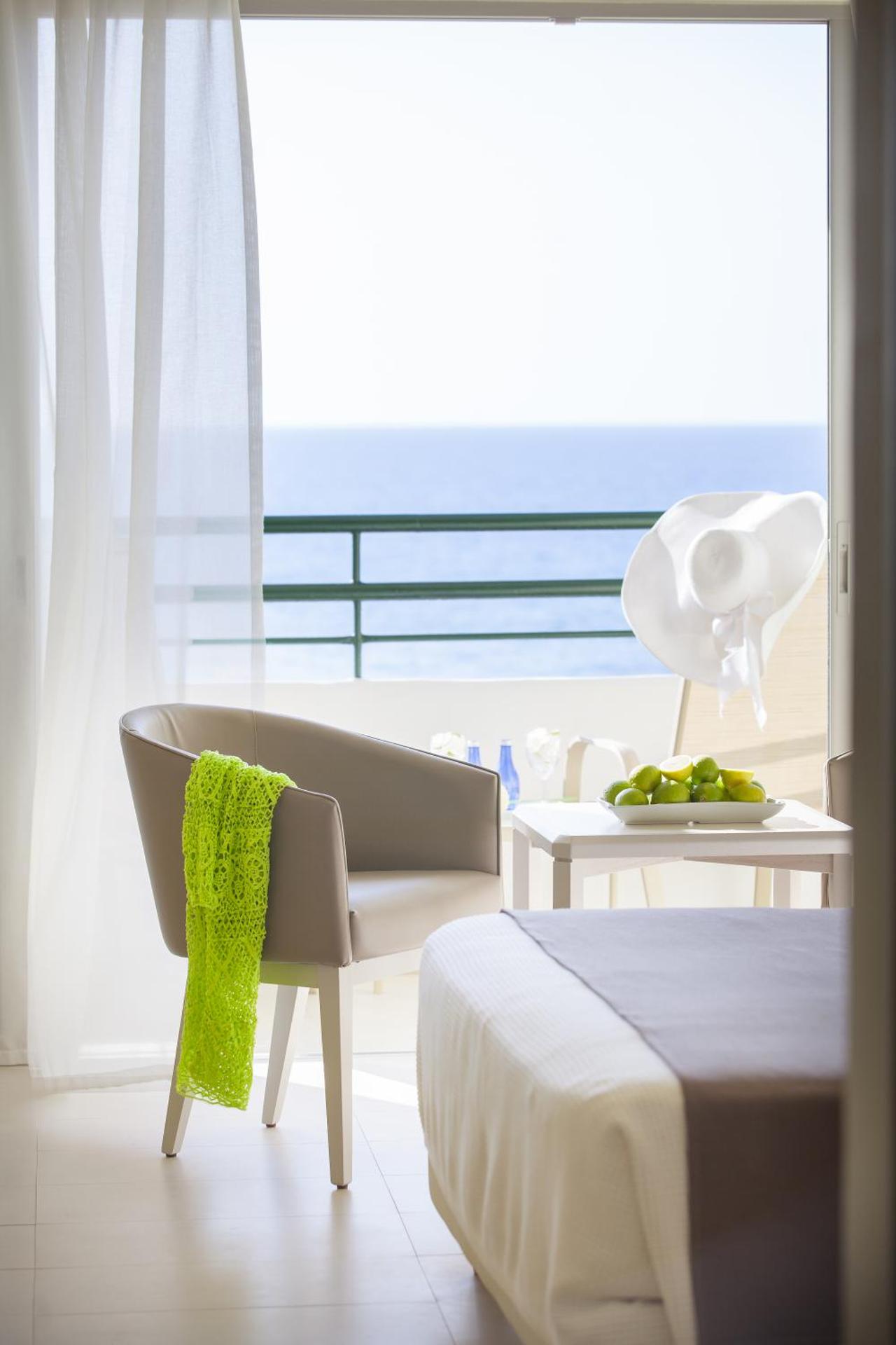 Louis Imperial Beach - Photo 21