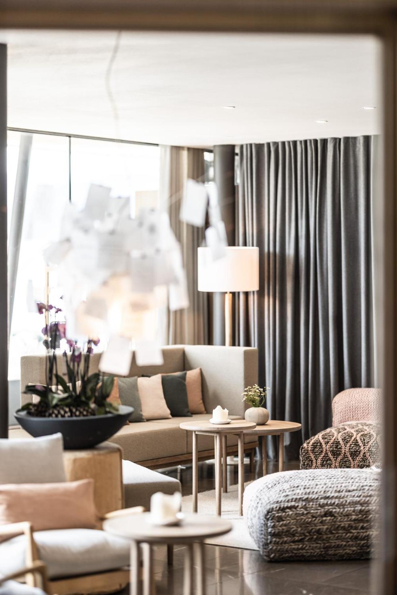 Hotel Petrus - Photo 67