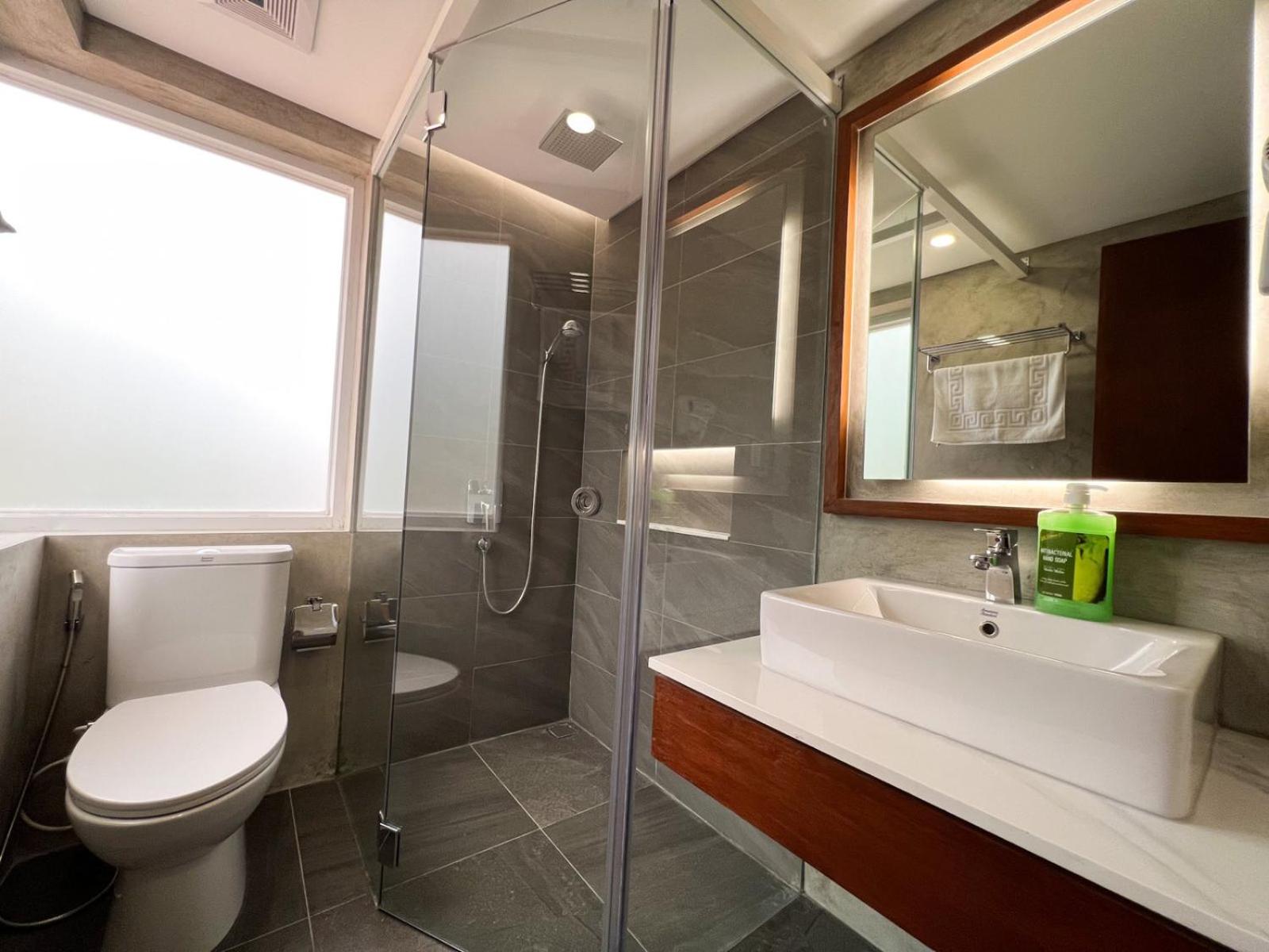 Bill Tourist Inn - Photo 32