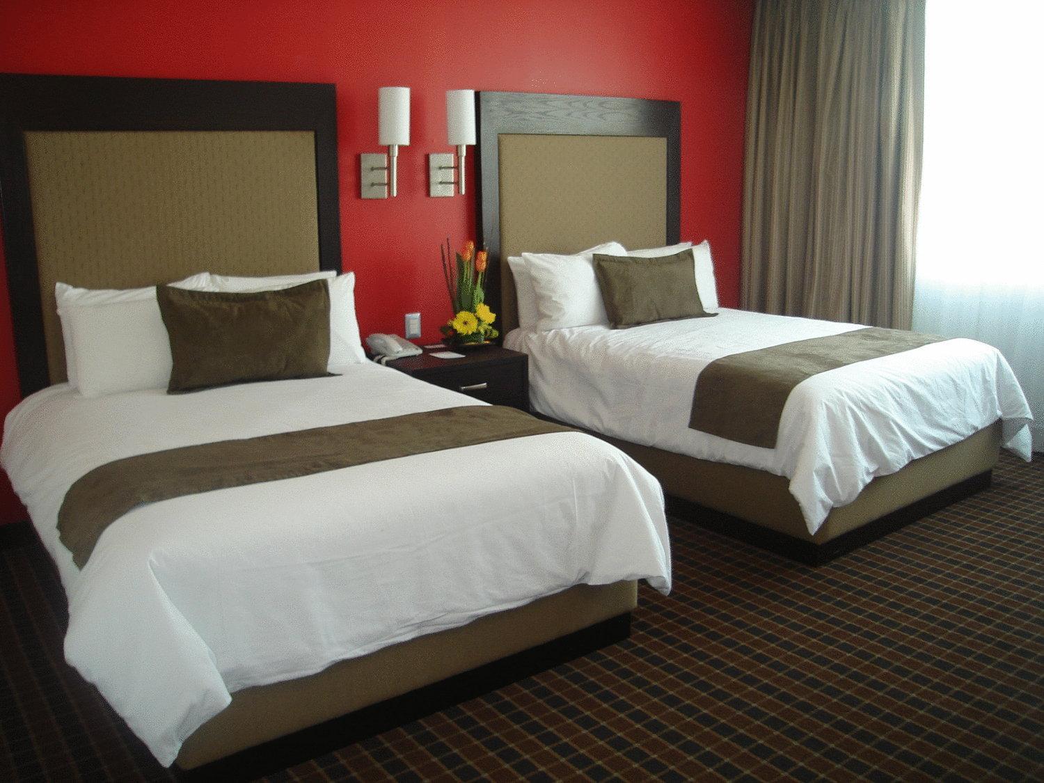 Hotel & Suites PF - Photo 18