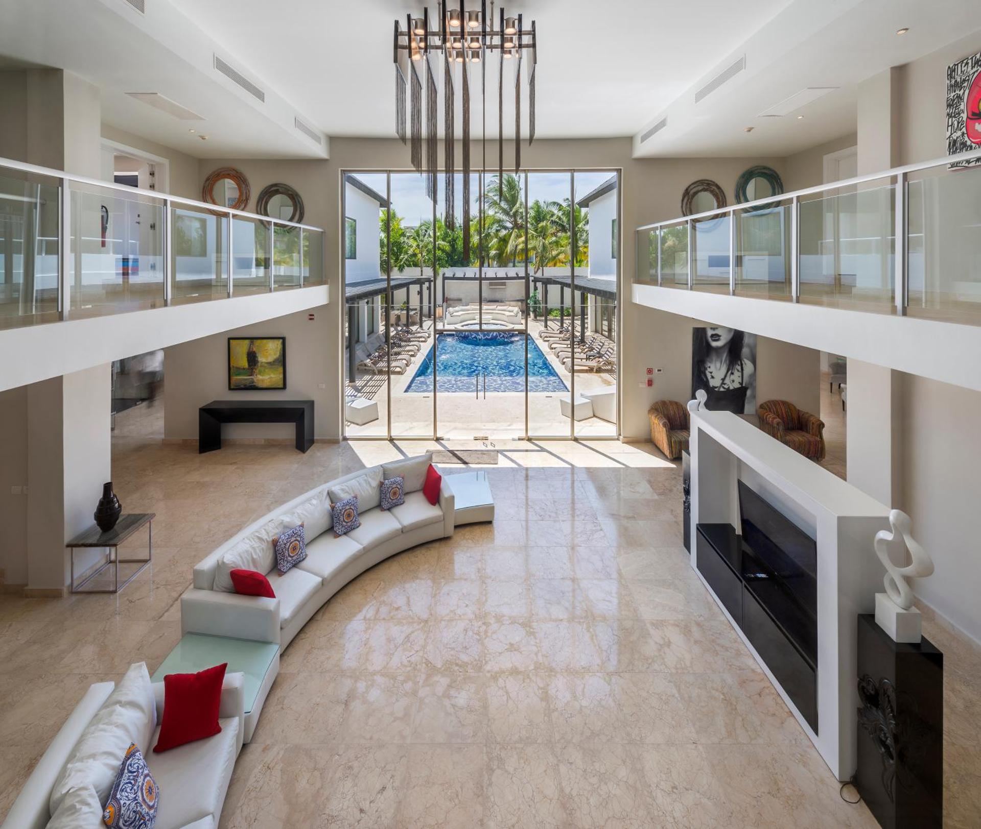 Royalton CHIC Punta Cana, An Autograph Collection All-Inclusive Resort & Casino, Adults Only - Photo 47