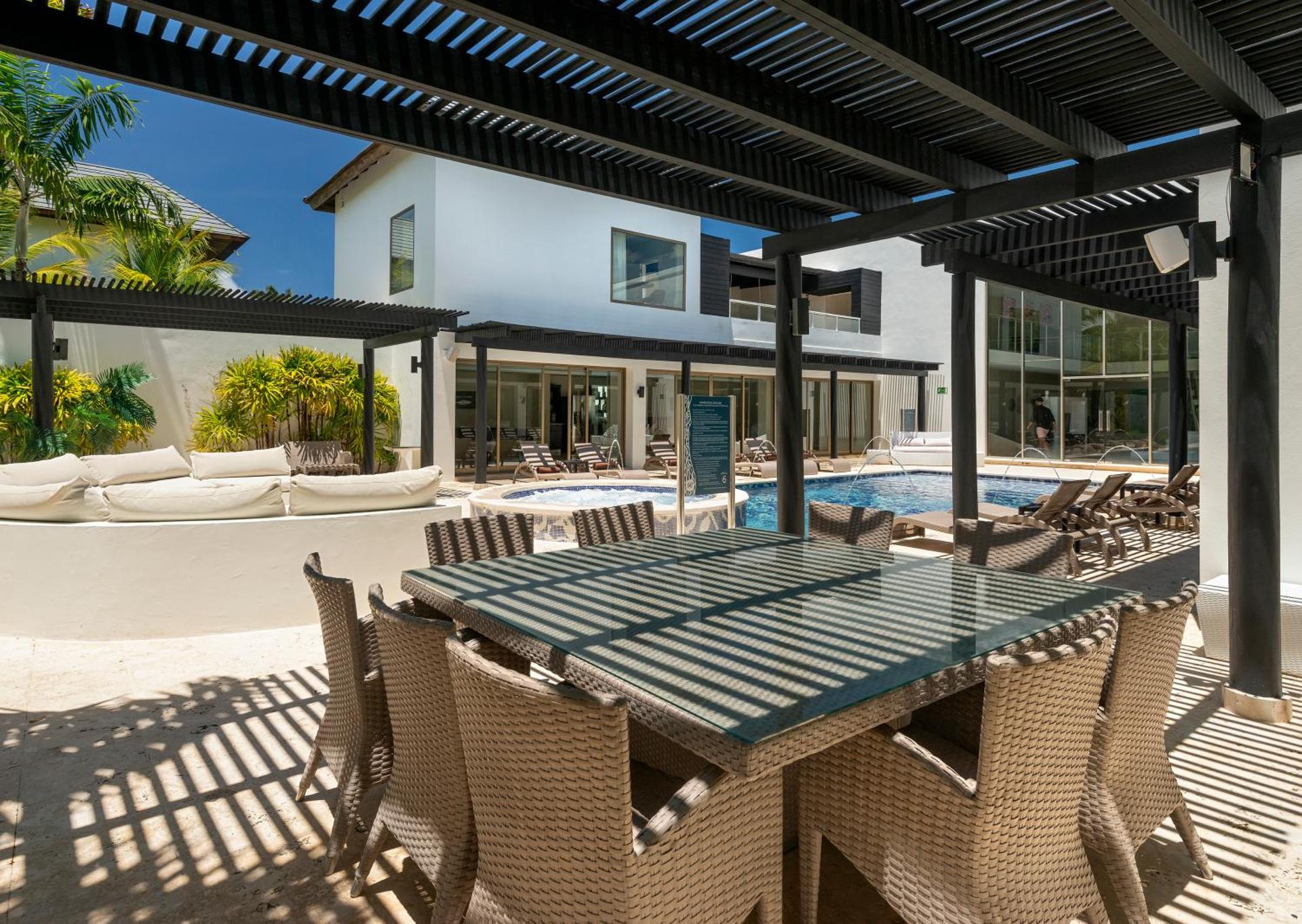 Royalton CHIC Punta Cana, An Autograph Collection All-Inclusive Resort & Casino, Adults Only - Photo 50