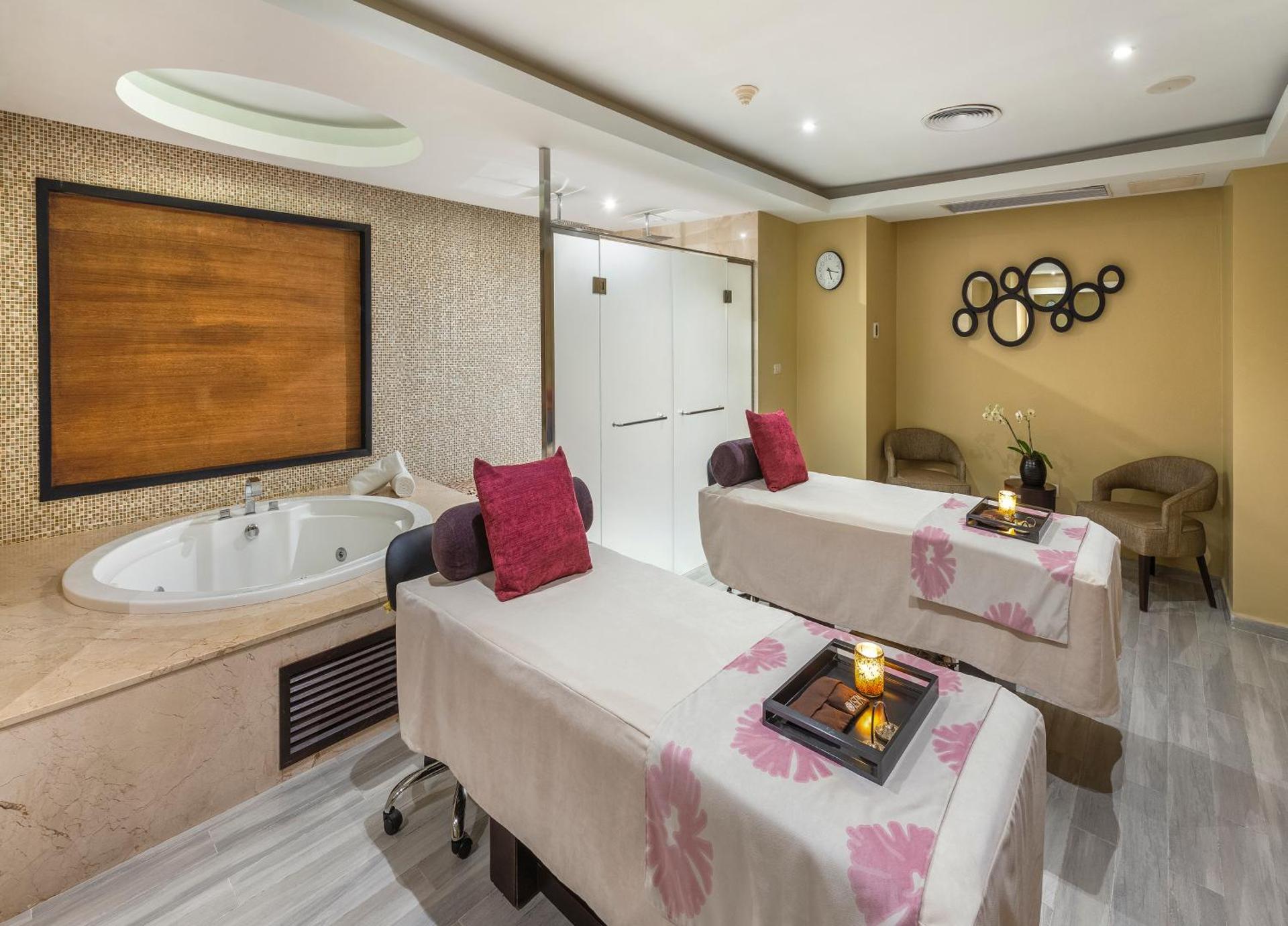 Royalton CHIC Punta Cana, An Autograph Collection All-Inclusive Resort & Casino, Adults Only - Photo 65