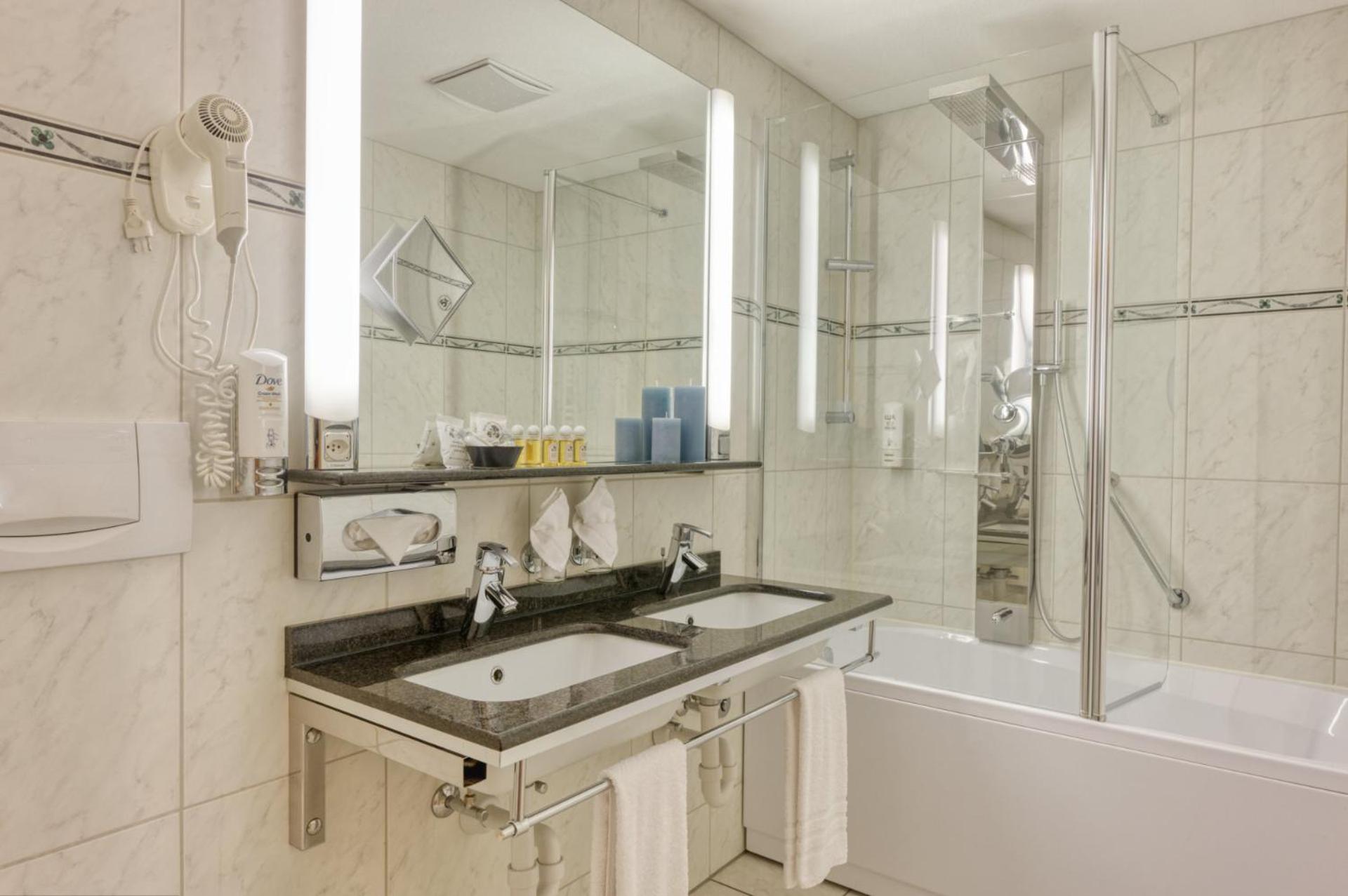 Hotel Simi - Photo 29