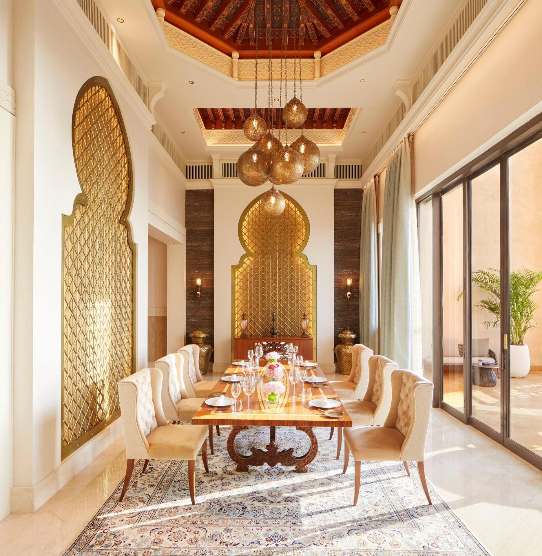 Jumeirah Al Qasr Dubai - Photo 19