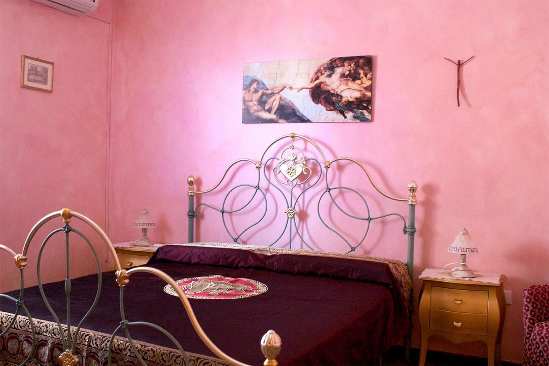 Lido Marini Apartments - Photo 2