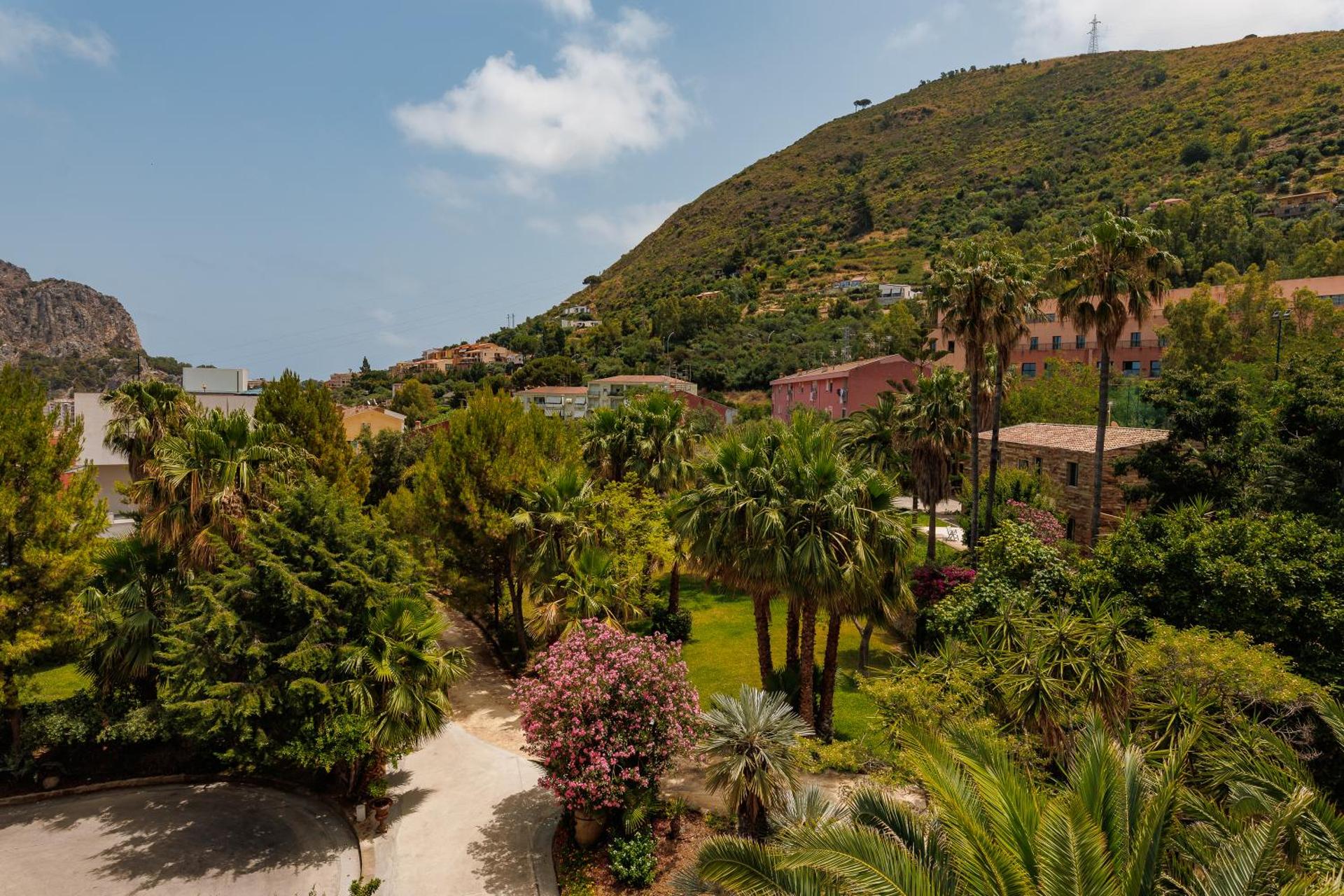 Alberi del Paradiso - Photo 137