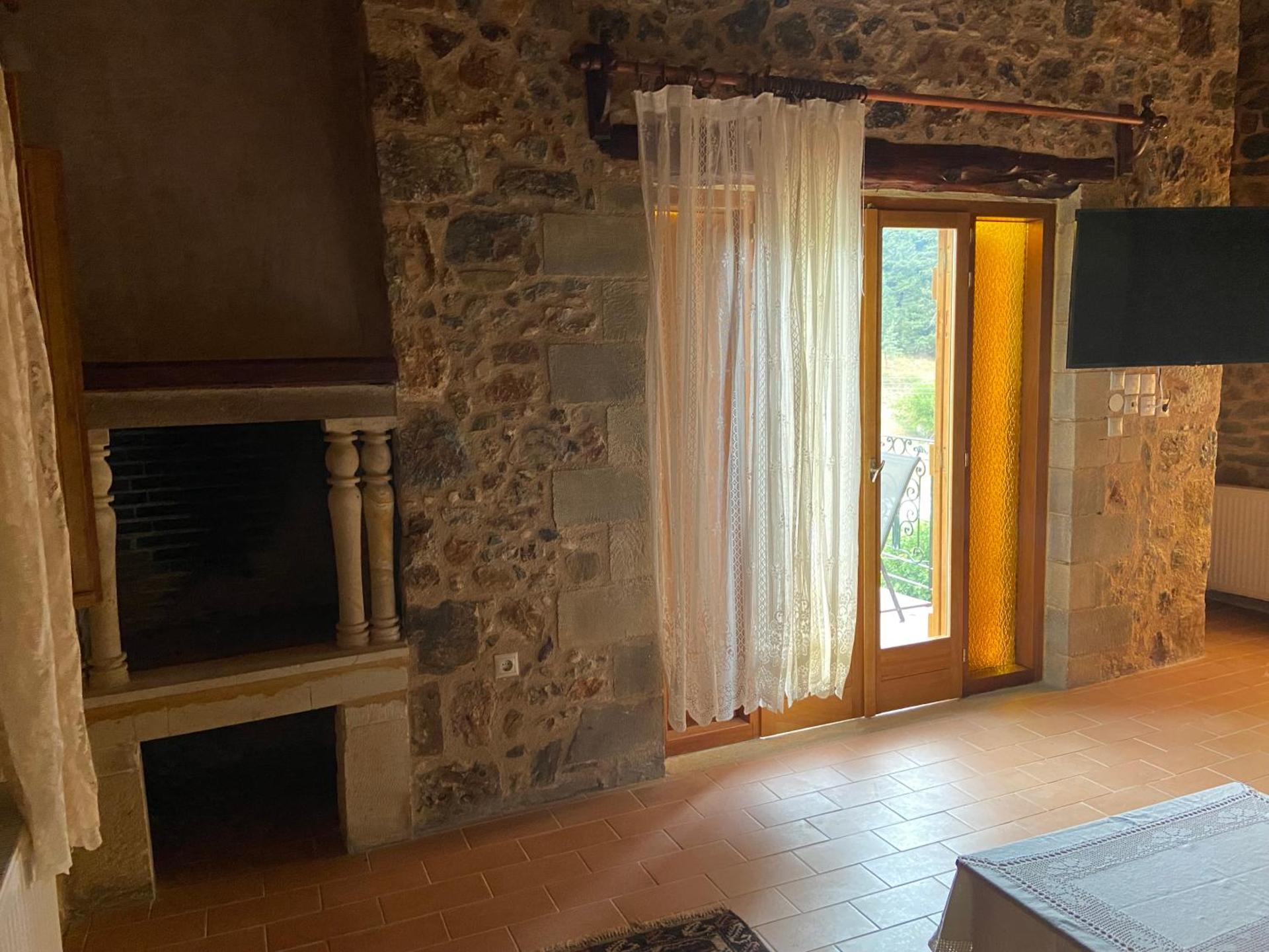 Two-Bedroom Villa - Photo 3