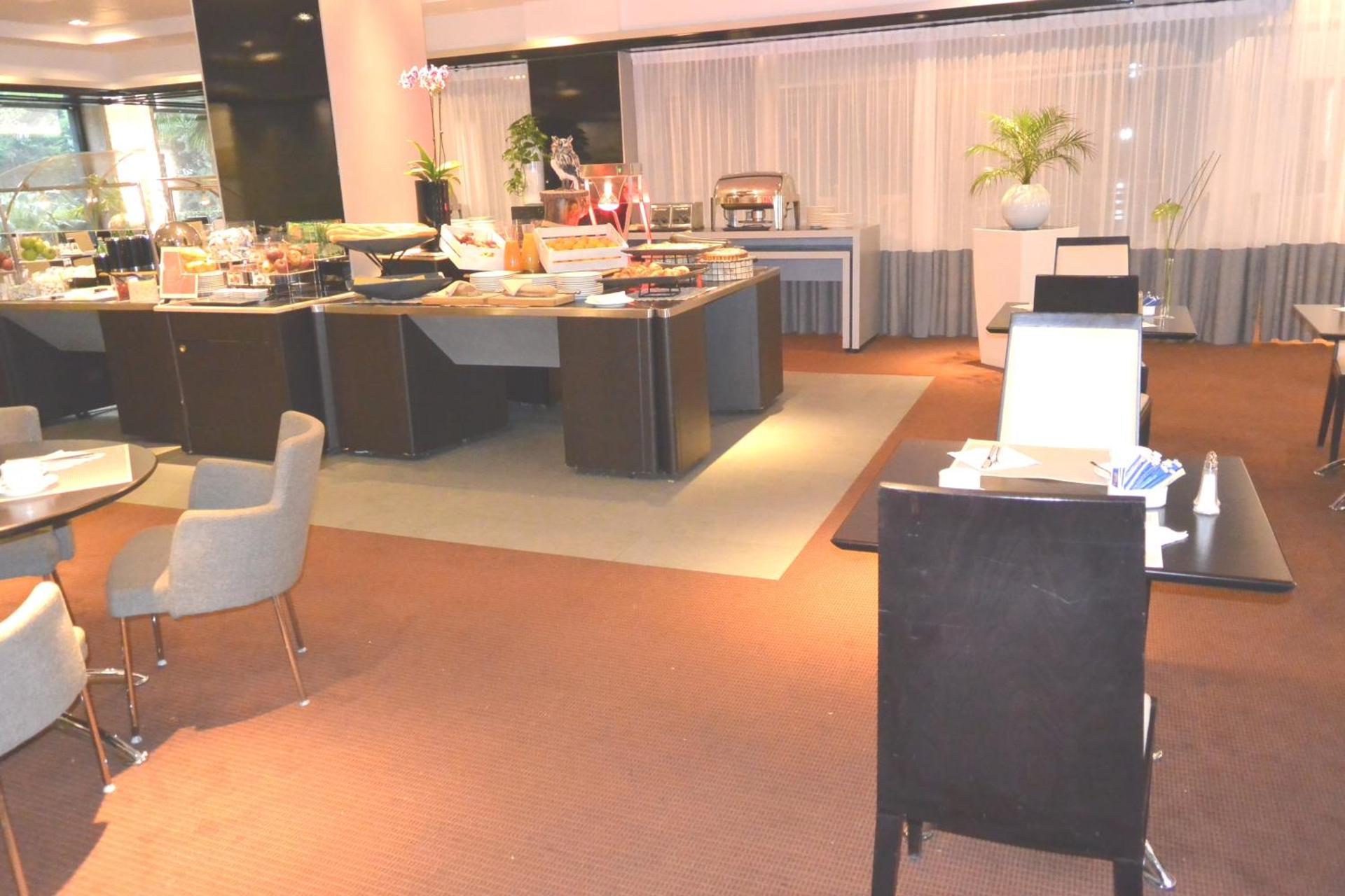 Novotel Milano Nord Ca' Granda - Photo 4