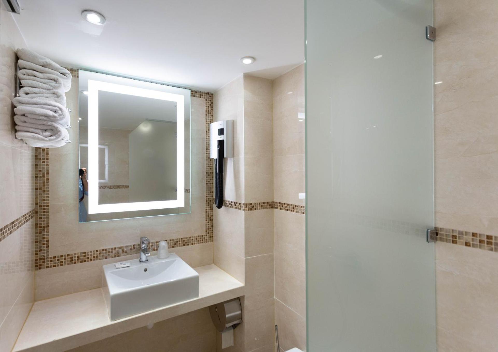 Hotel Mimosa Paris - Photo 86