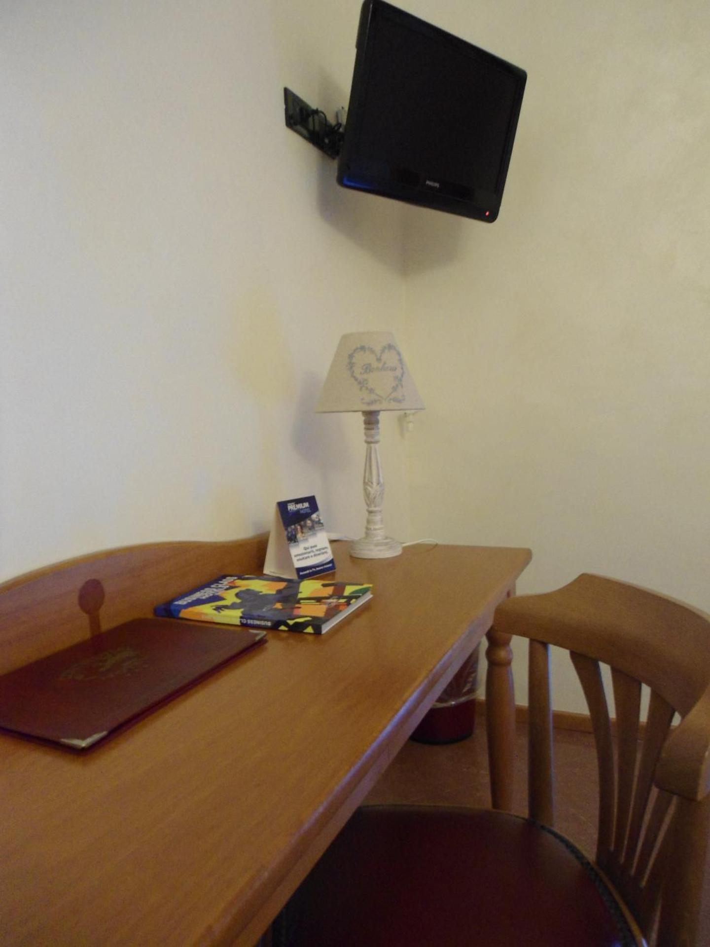 Hotel Continental - Photo 13