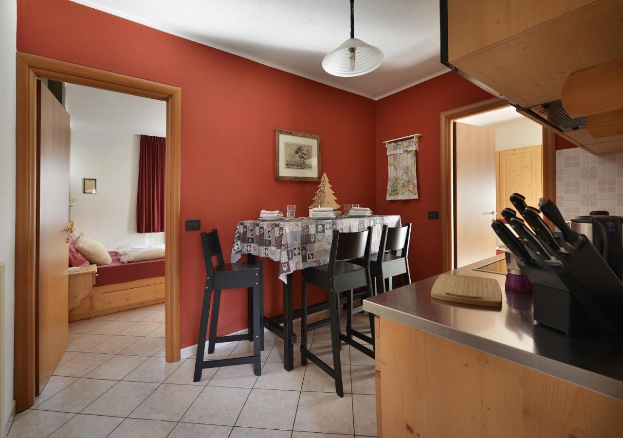 Two-Bedroom Apartment - Photo 2