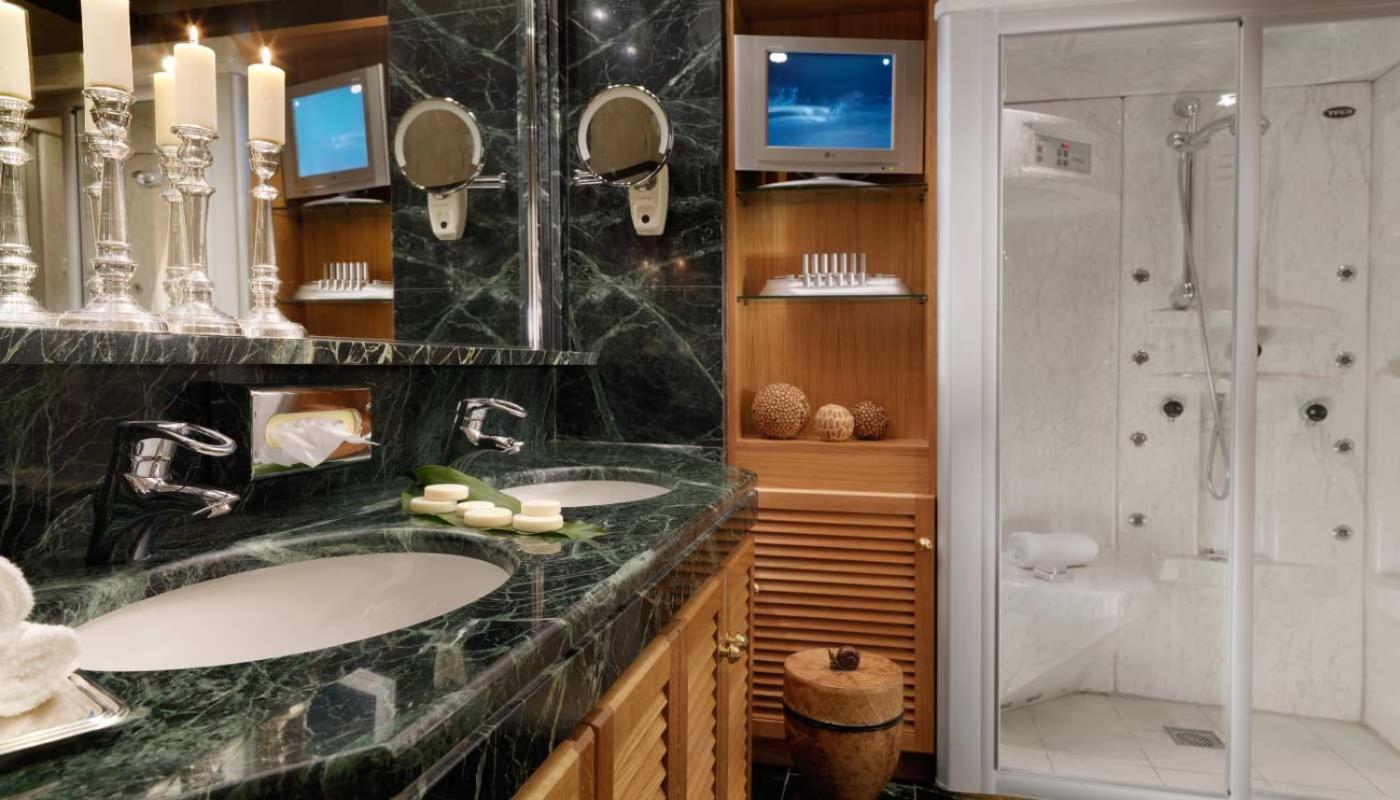 Divani Caravel - Photo 17