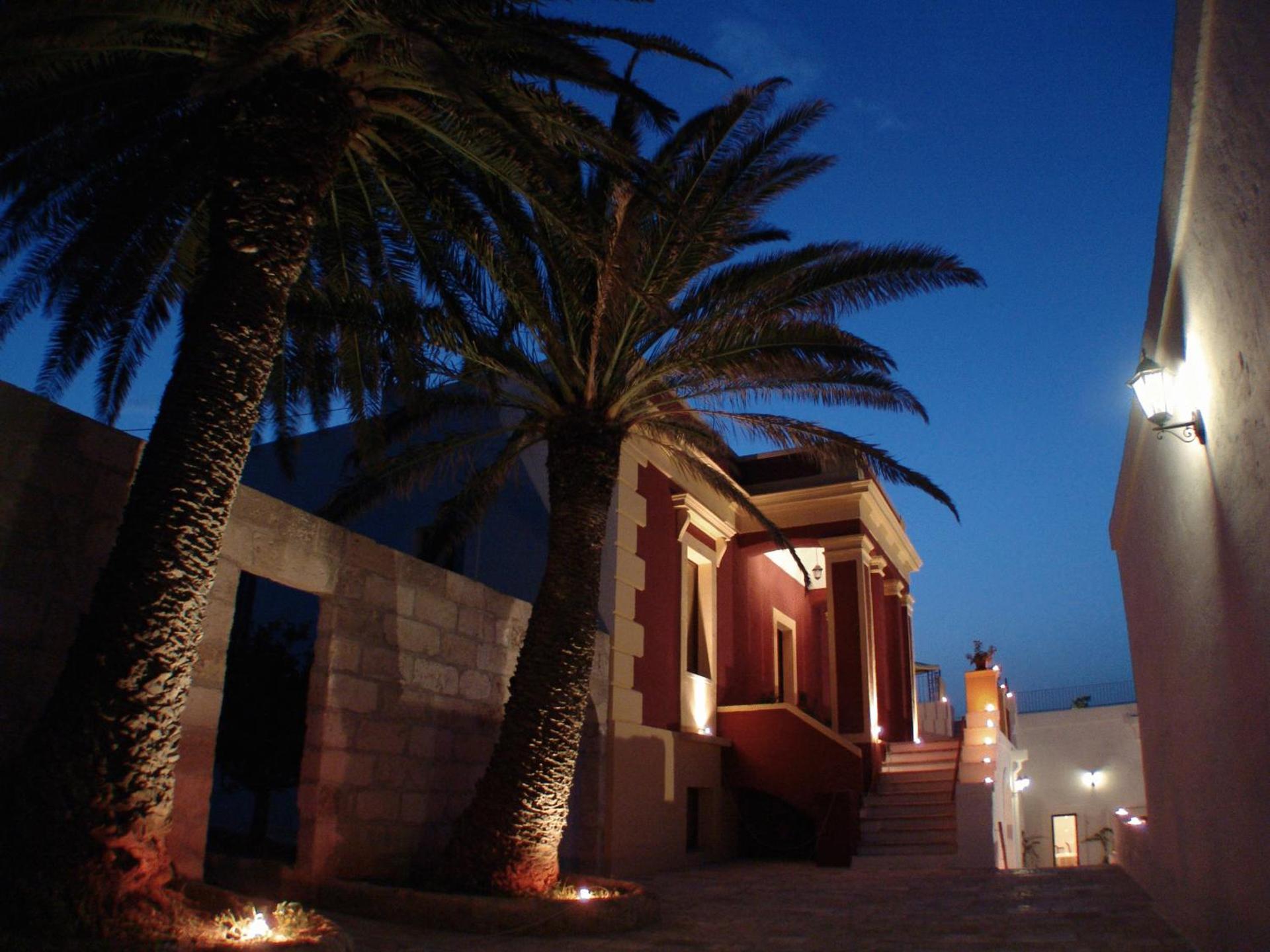 Hotel Masseria Fortificata Donnaloia - Photo 9