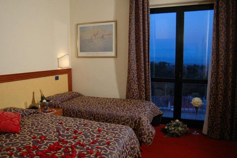 Hotel Italia & Lombardi - Photo 30