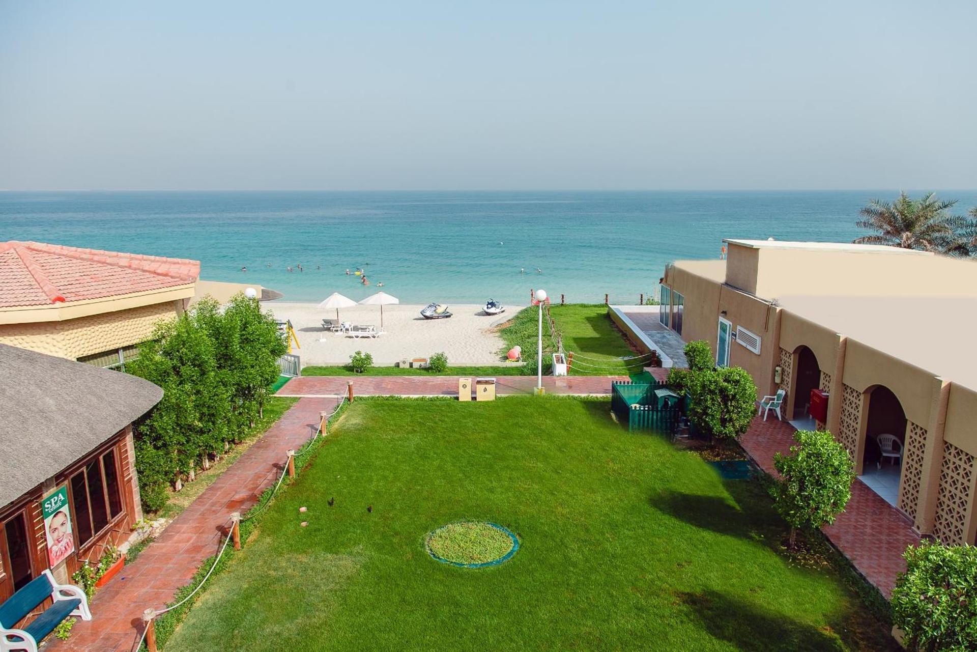 Sharjah Carlton Hotel - Photo 6