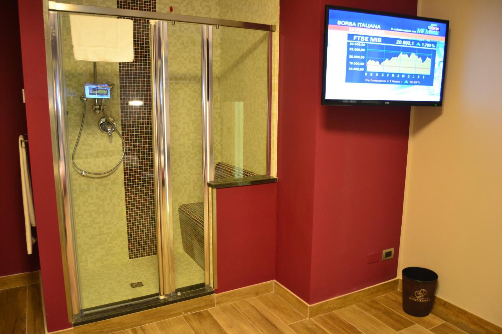 Hotel Motel 2 - Photo 82