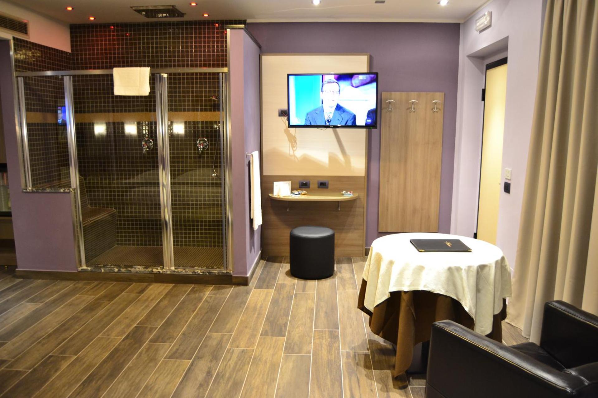 Hotel Motel 2 - Photo 76