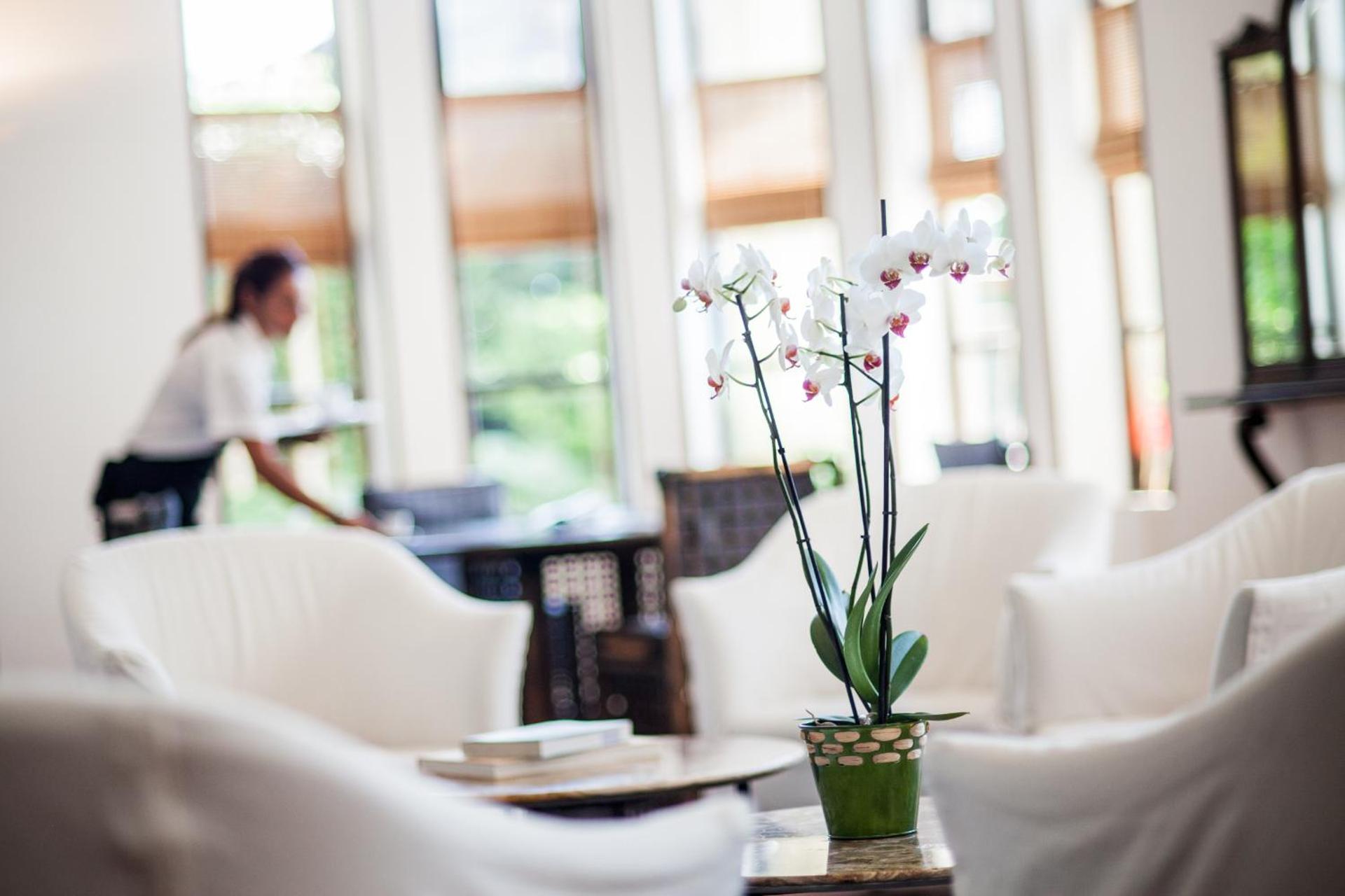 Hotel Beau Sejour - Photo 7