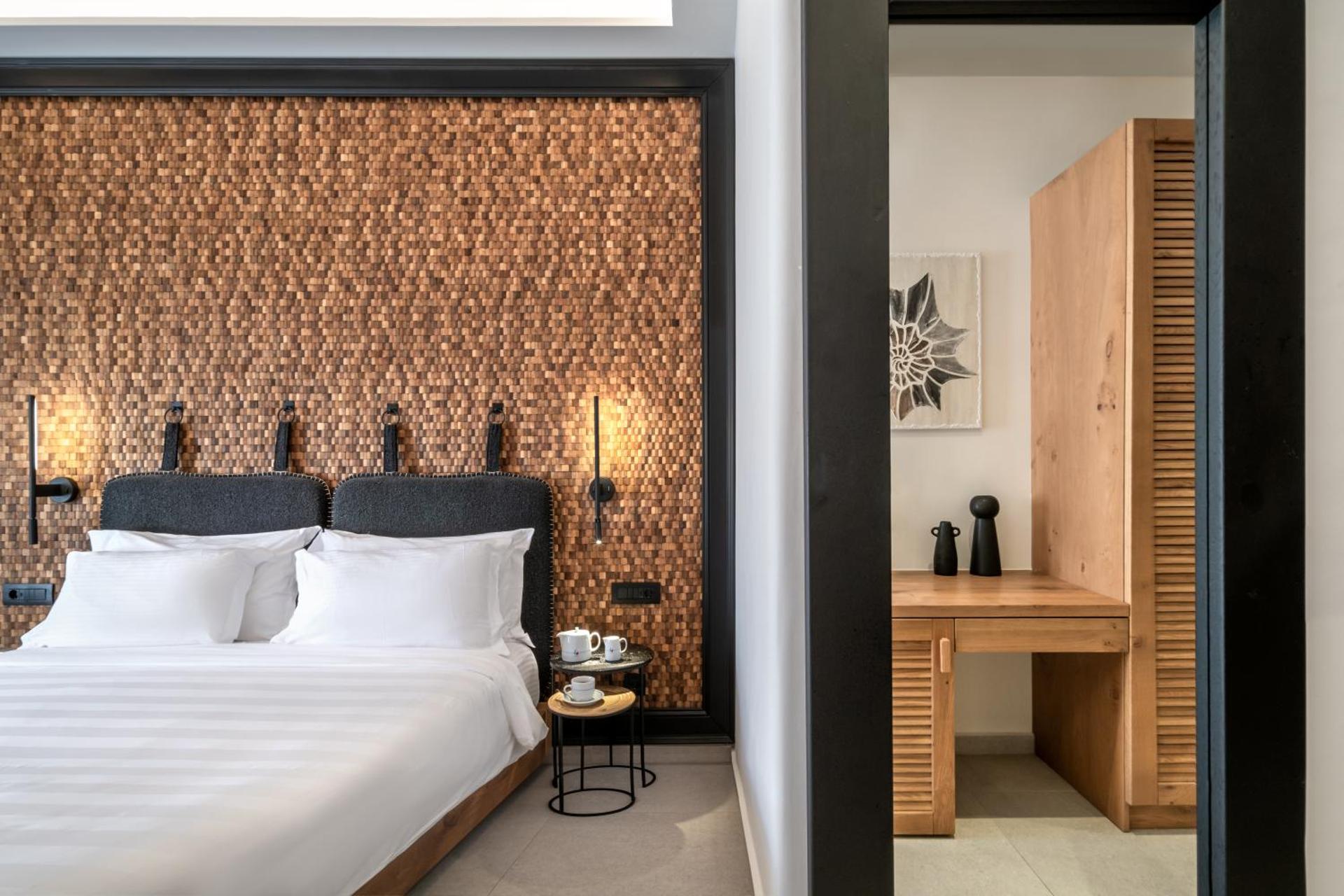 Petinos Hotel - Photo 44