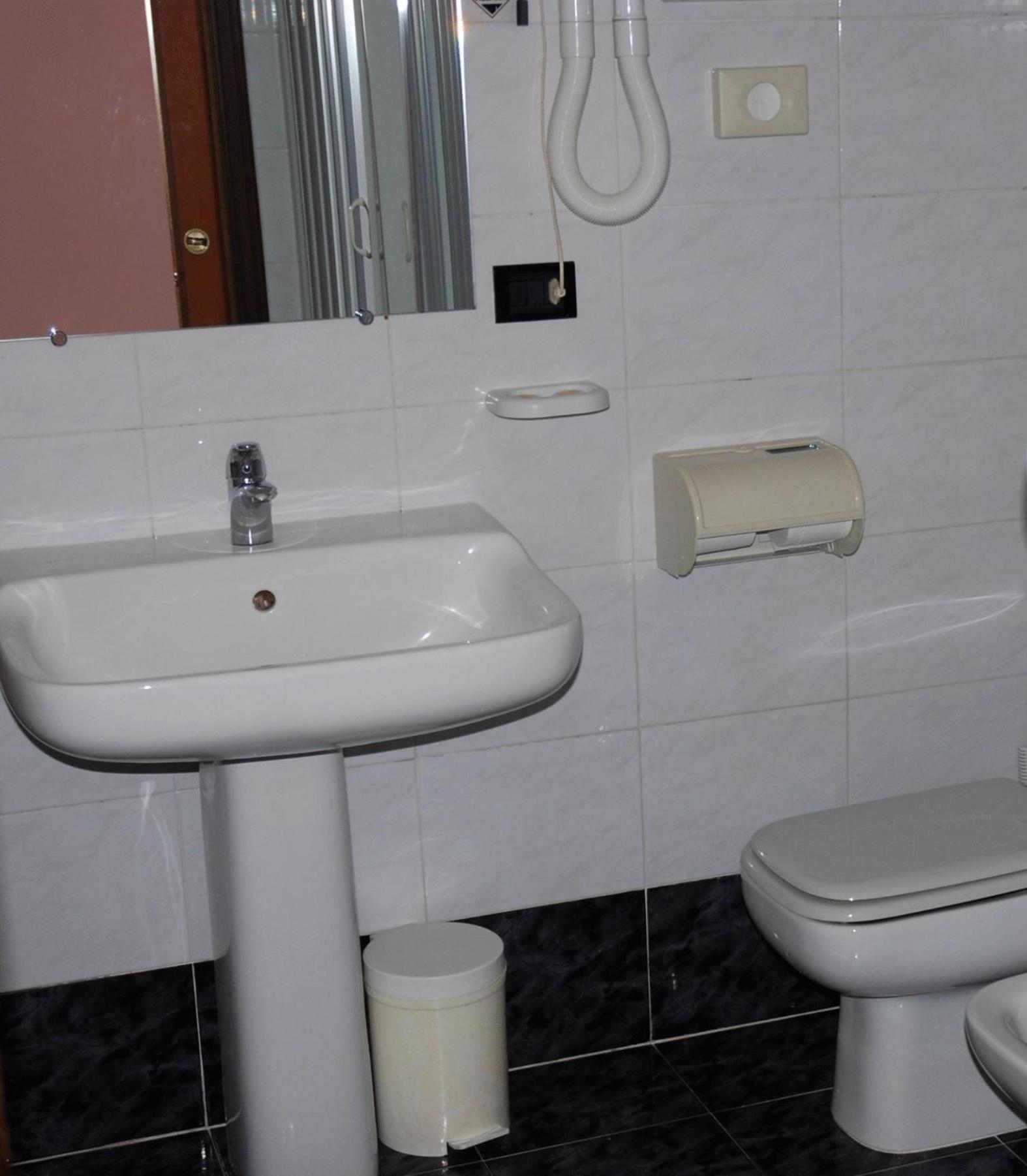 Hotel Grillo Verde - Photo 37