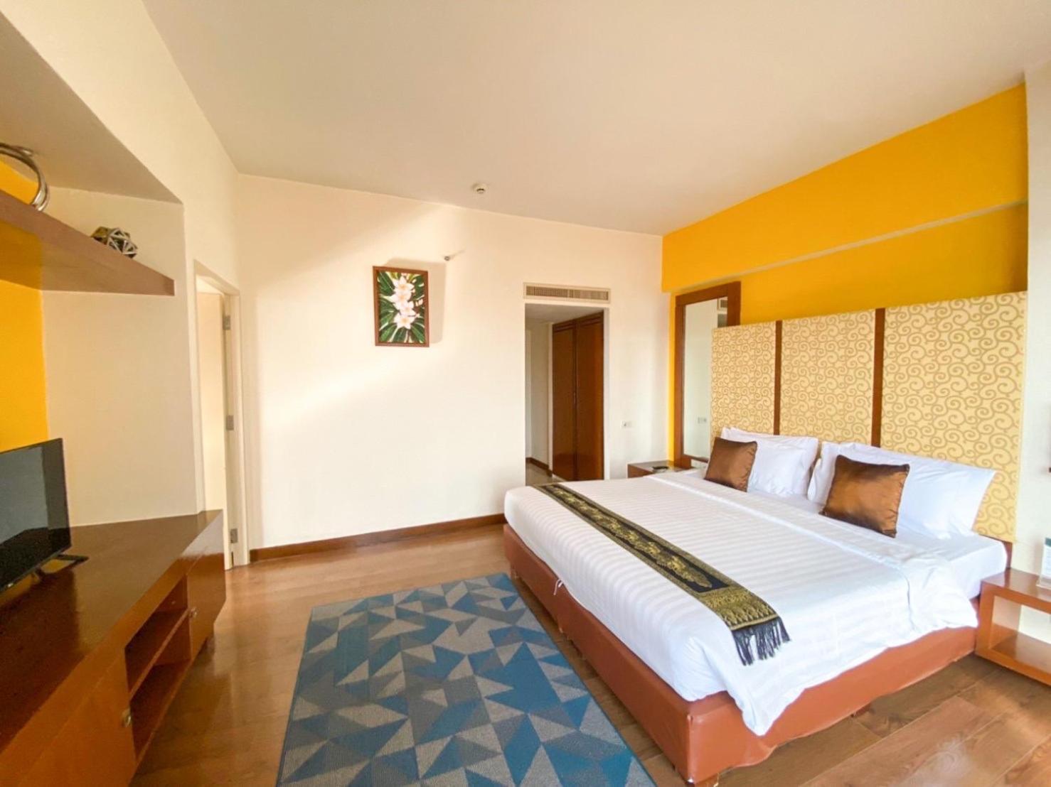 The Seasons Pattaya - Photo 34