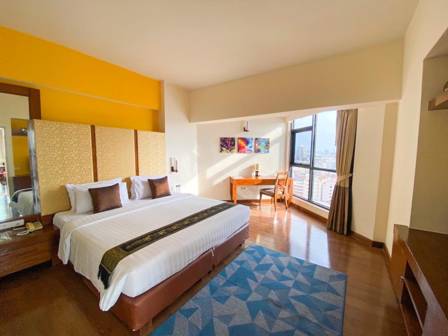 The Seasons Pattaya - Photo 45