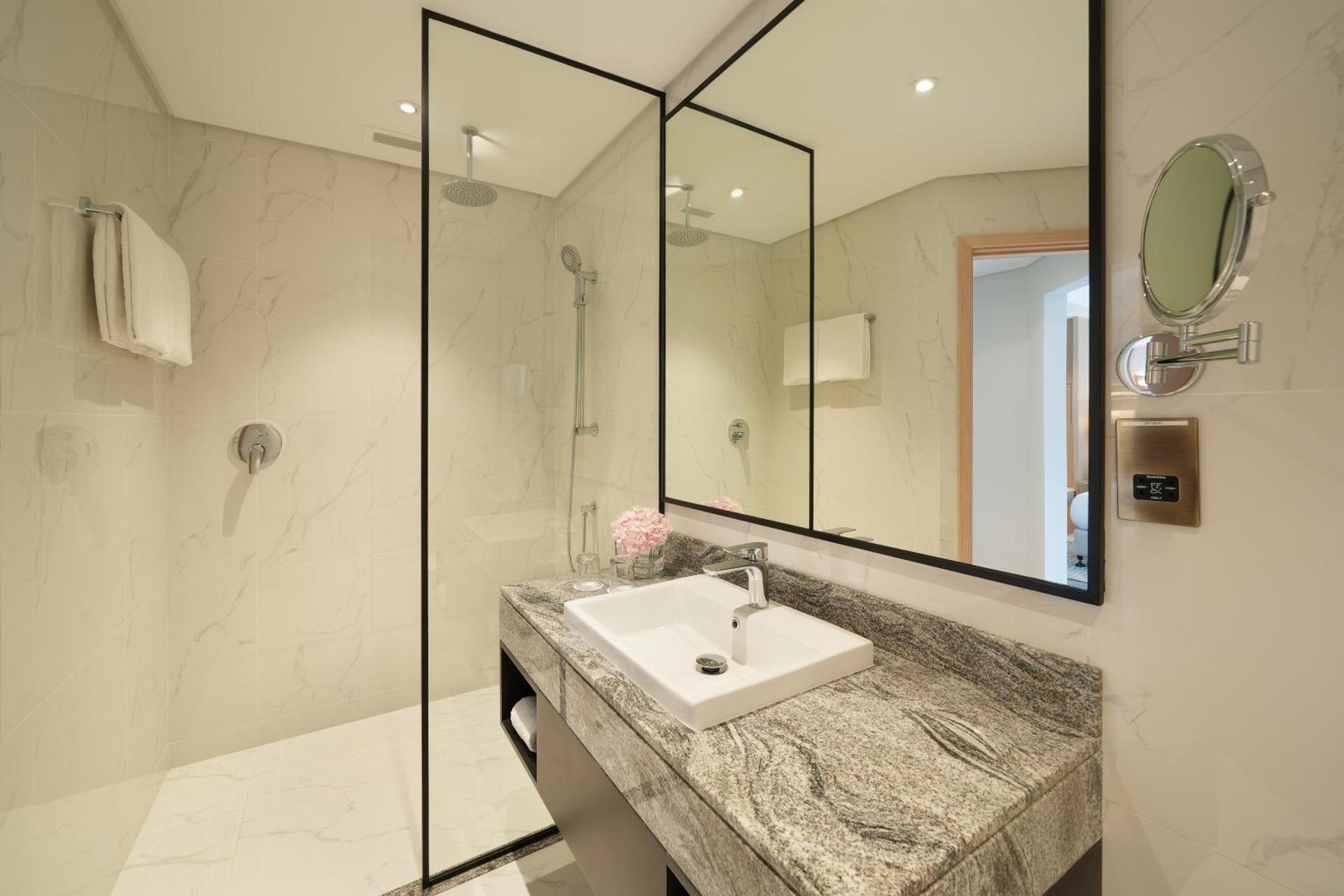 Arabian Park Dubai, an Edge by Rotana Hotel - Photo 24