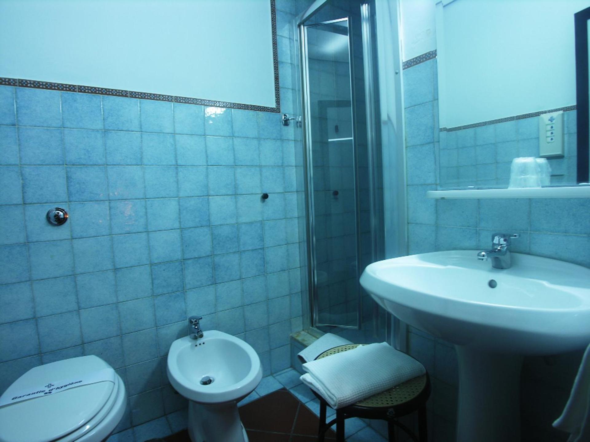 Hotel Toledo - Photo 8
