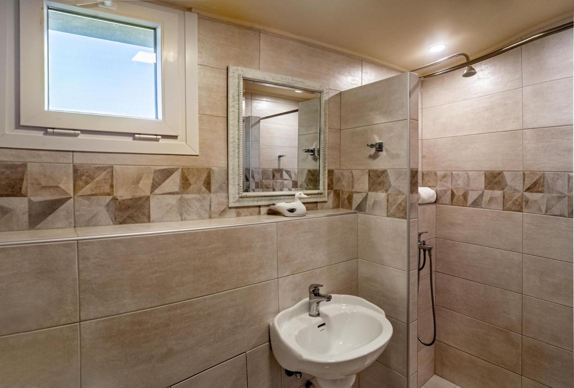 Lefkas Blue Residence - Photo 20